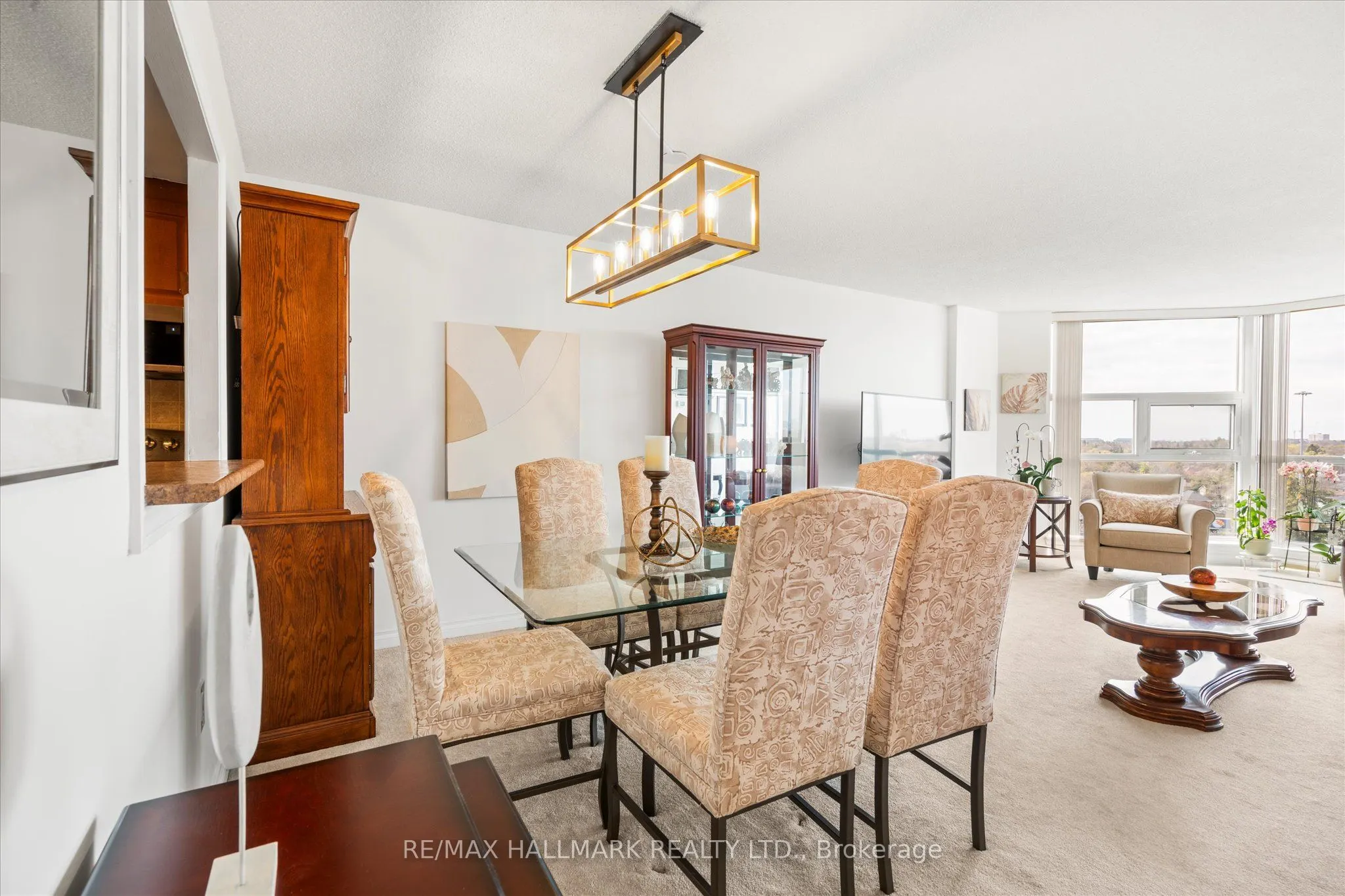 20 Dean Park Road #902