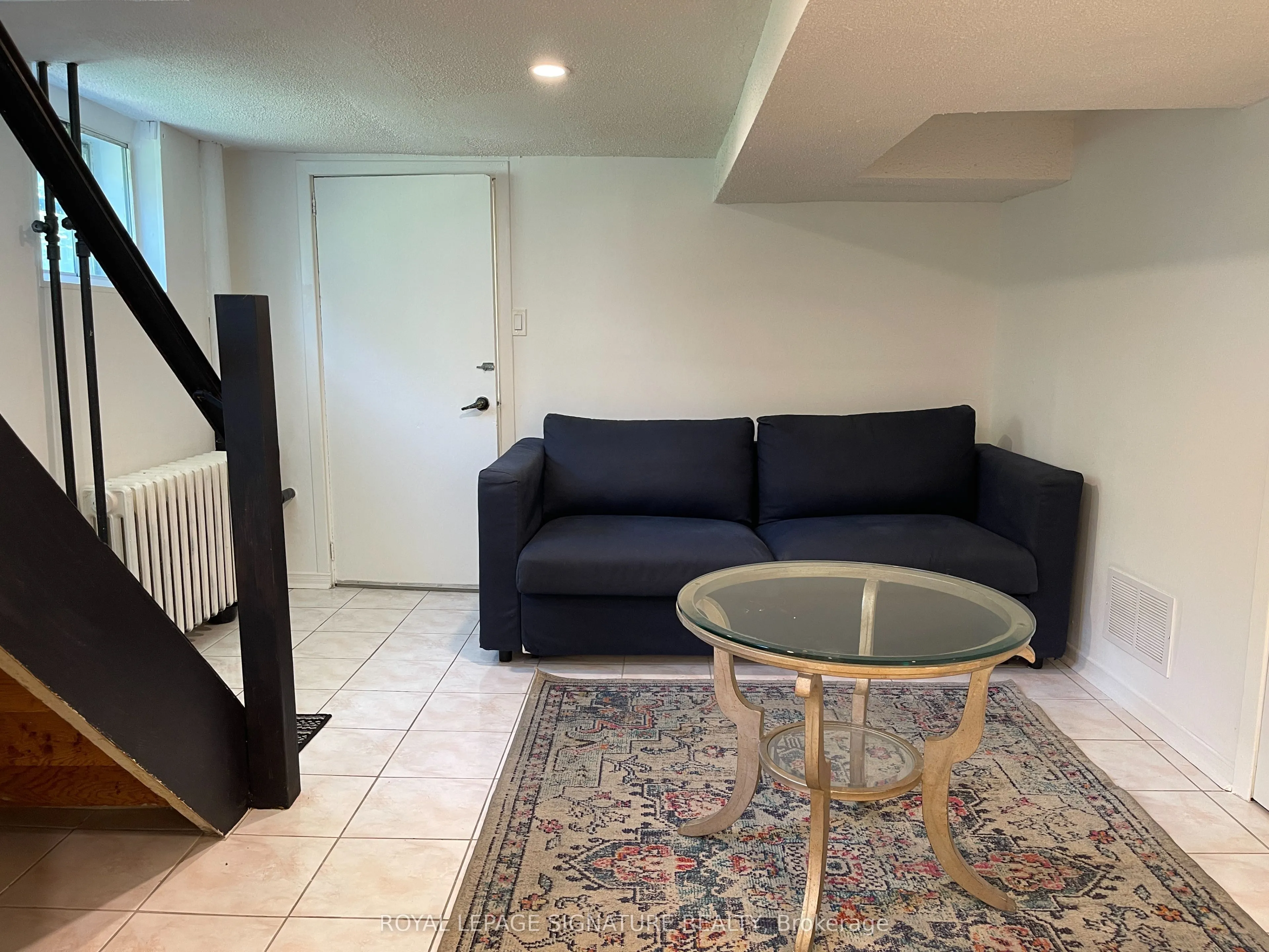 24 Weymouth Avenue #Bsmt