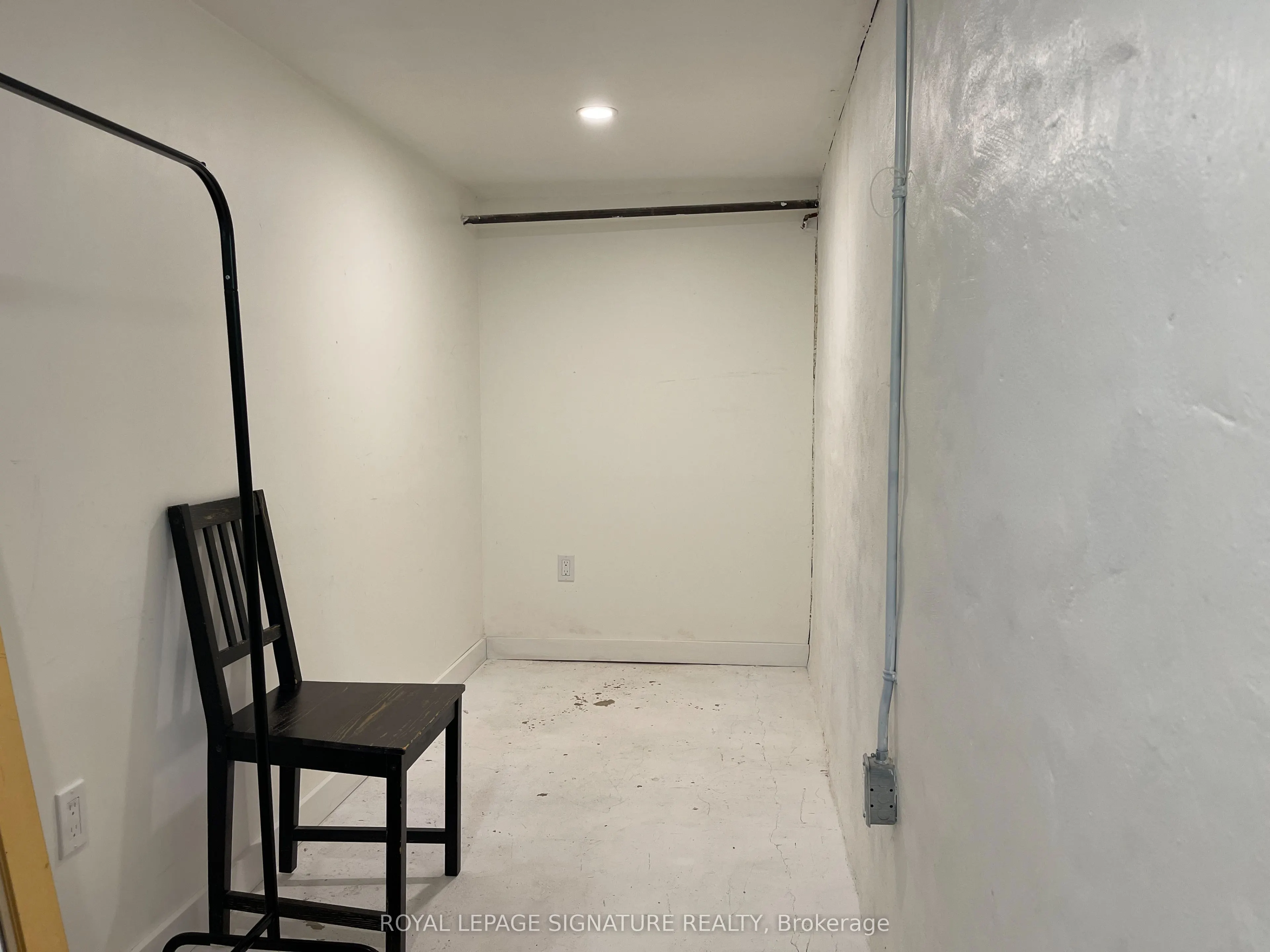 24 Weymouth Avenue #Bsmt
