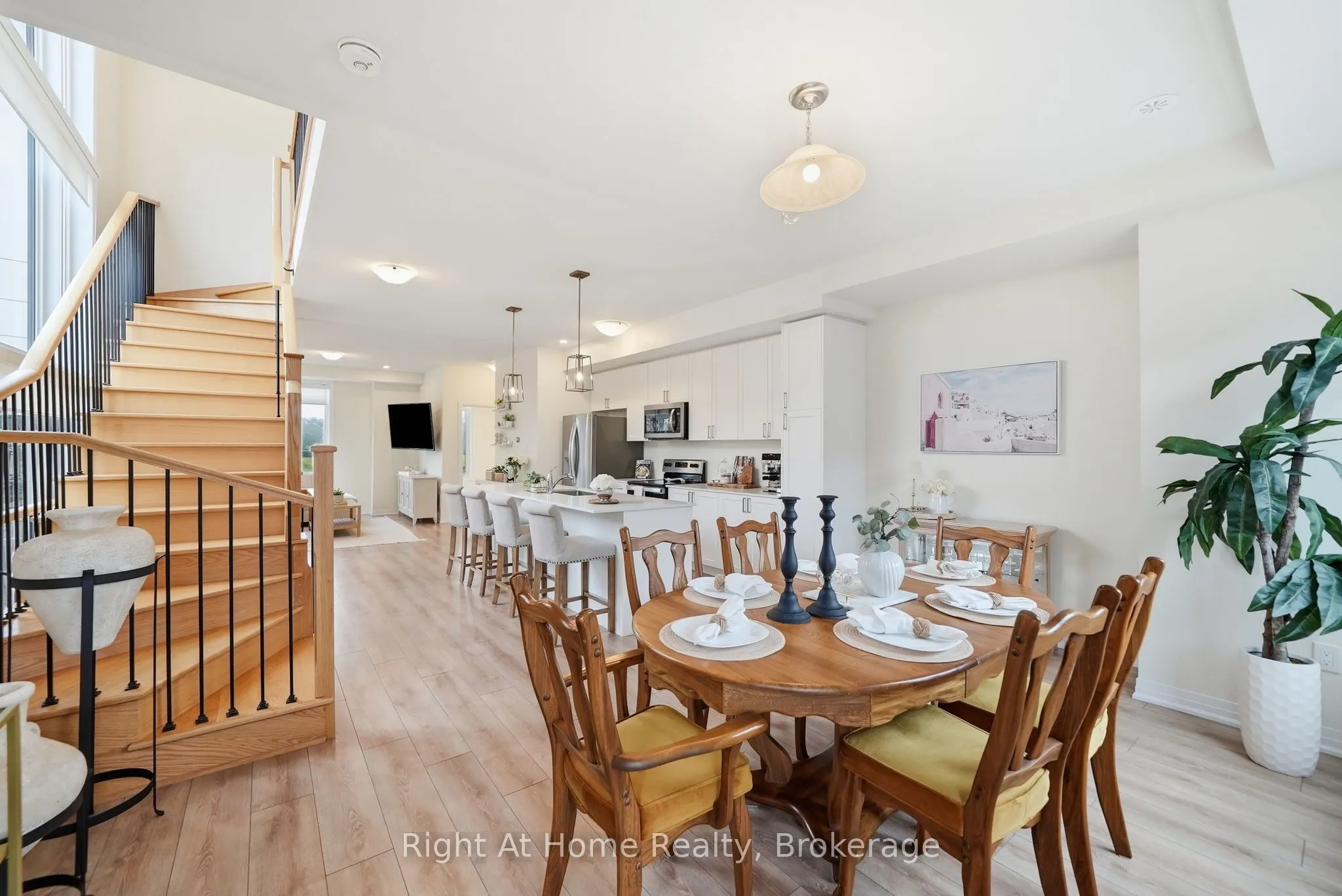 52 Emmas Way