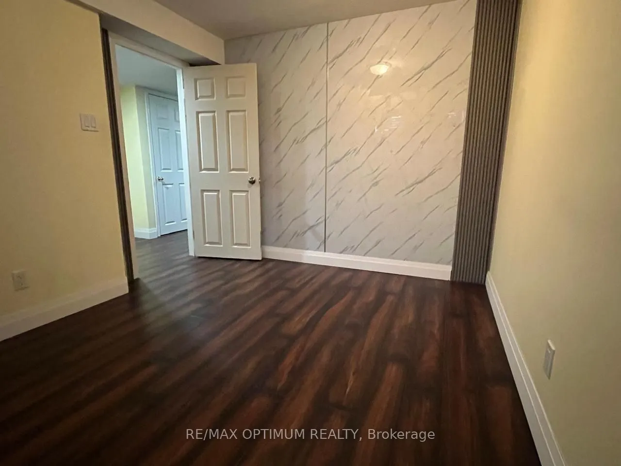 11 Murkar Crescent