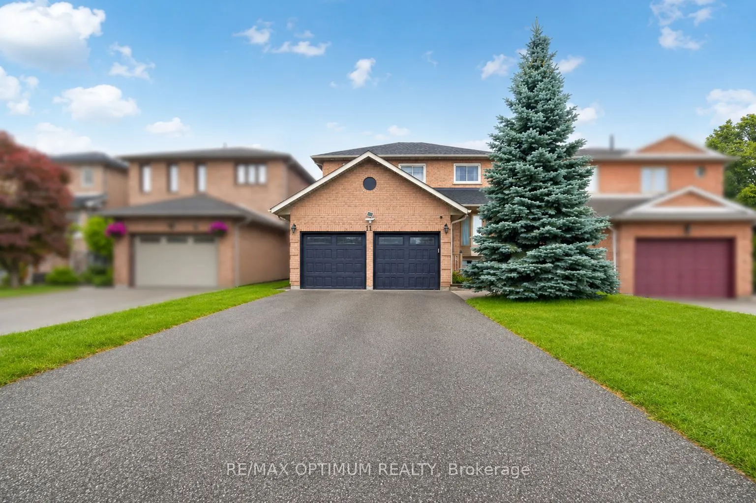 11 Murkar Crescent