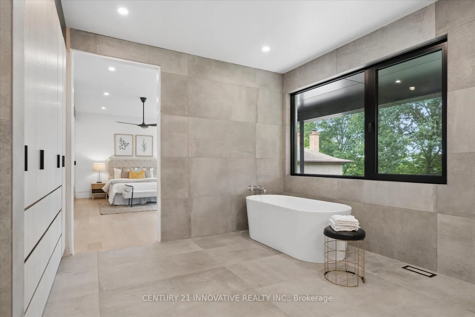 10 Haida Court