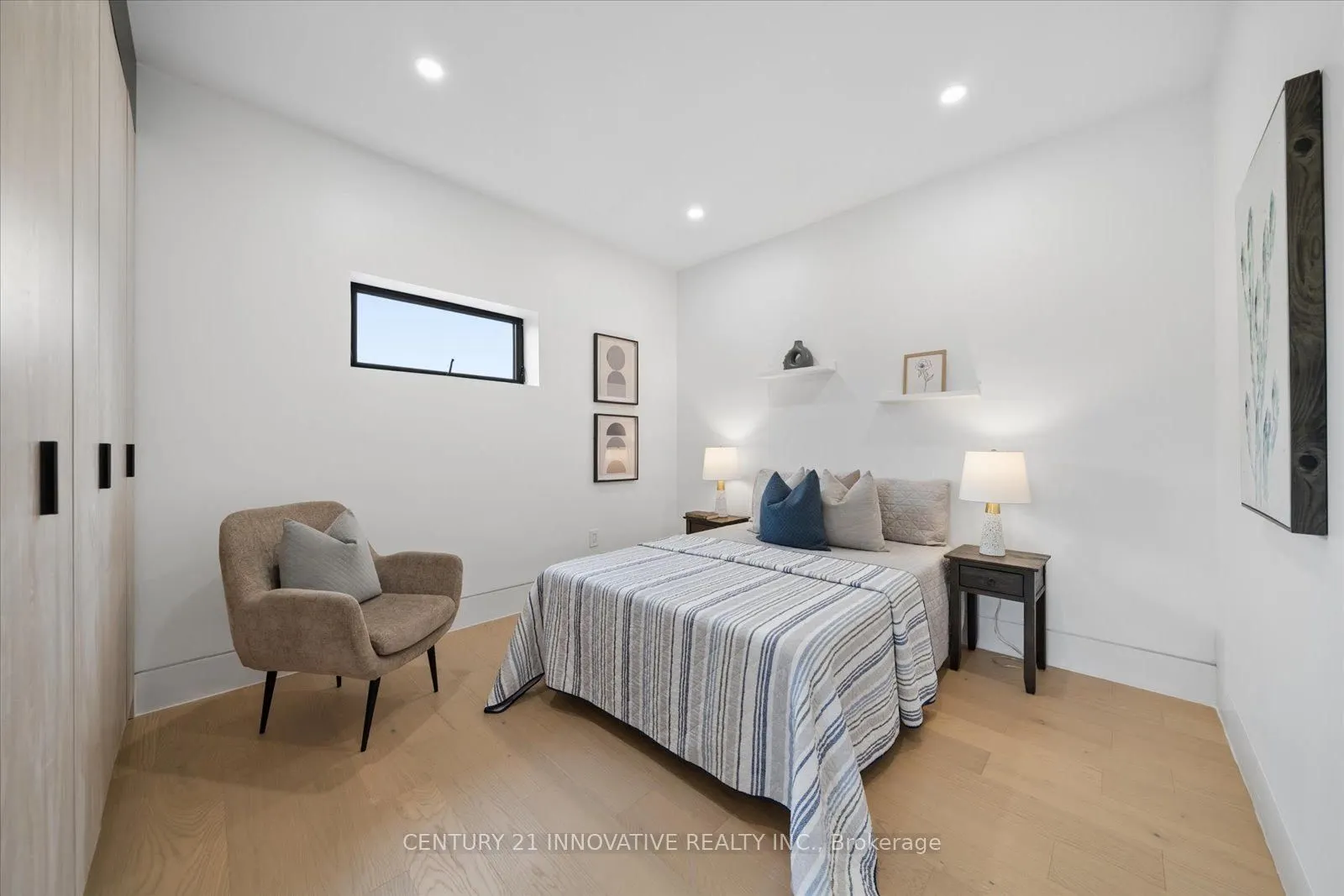 10 Haida Court