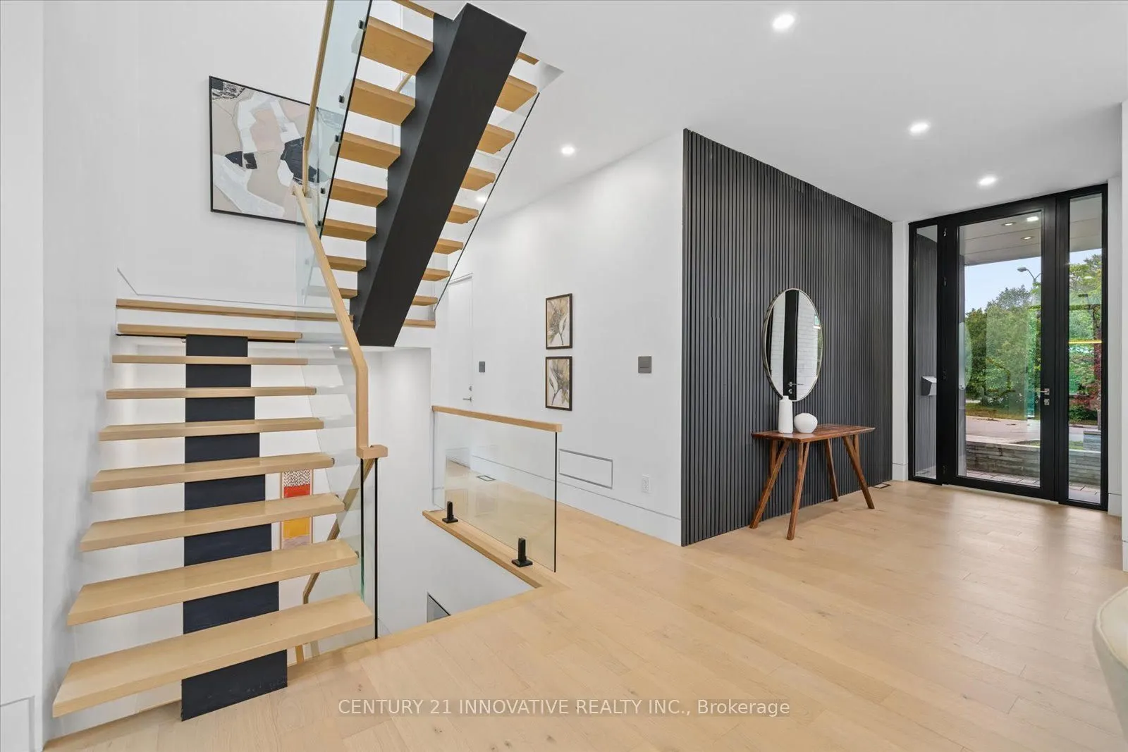 10 Haida Court