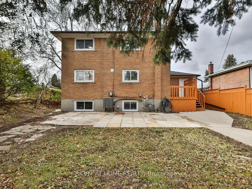 9 Allister Avenue