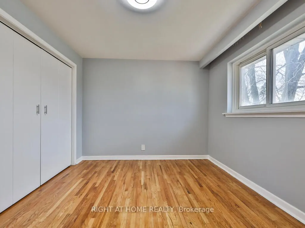 9 Allister Avenue