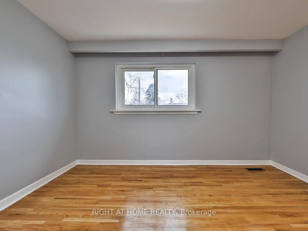 9 Allister Avenue