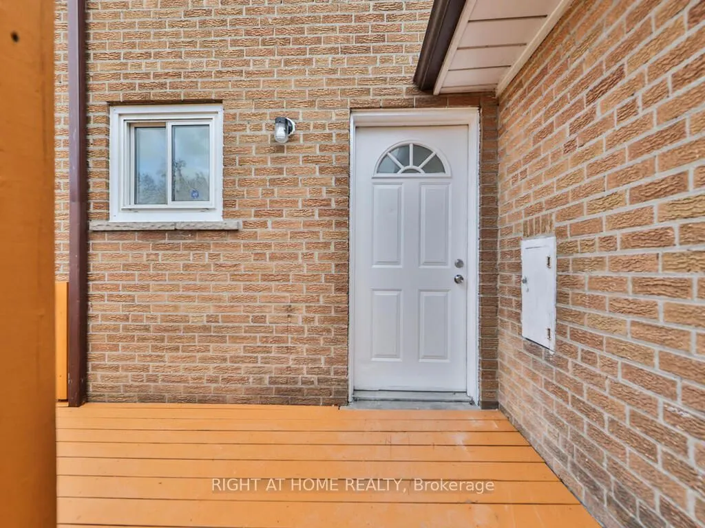 9 Allister Avenue