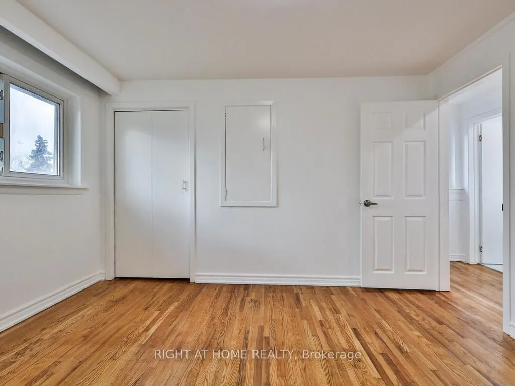 9 Allister Avenue