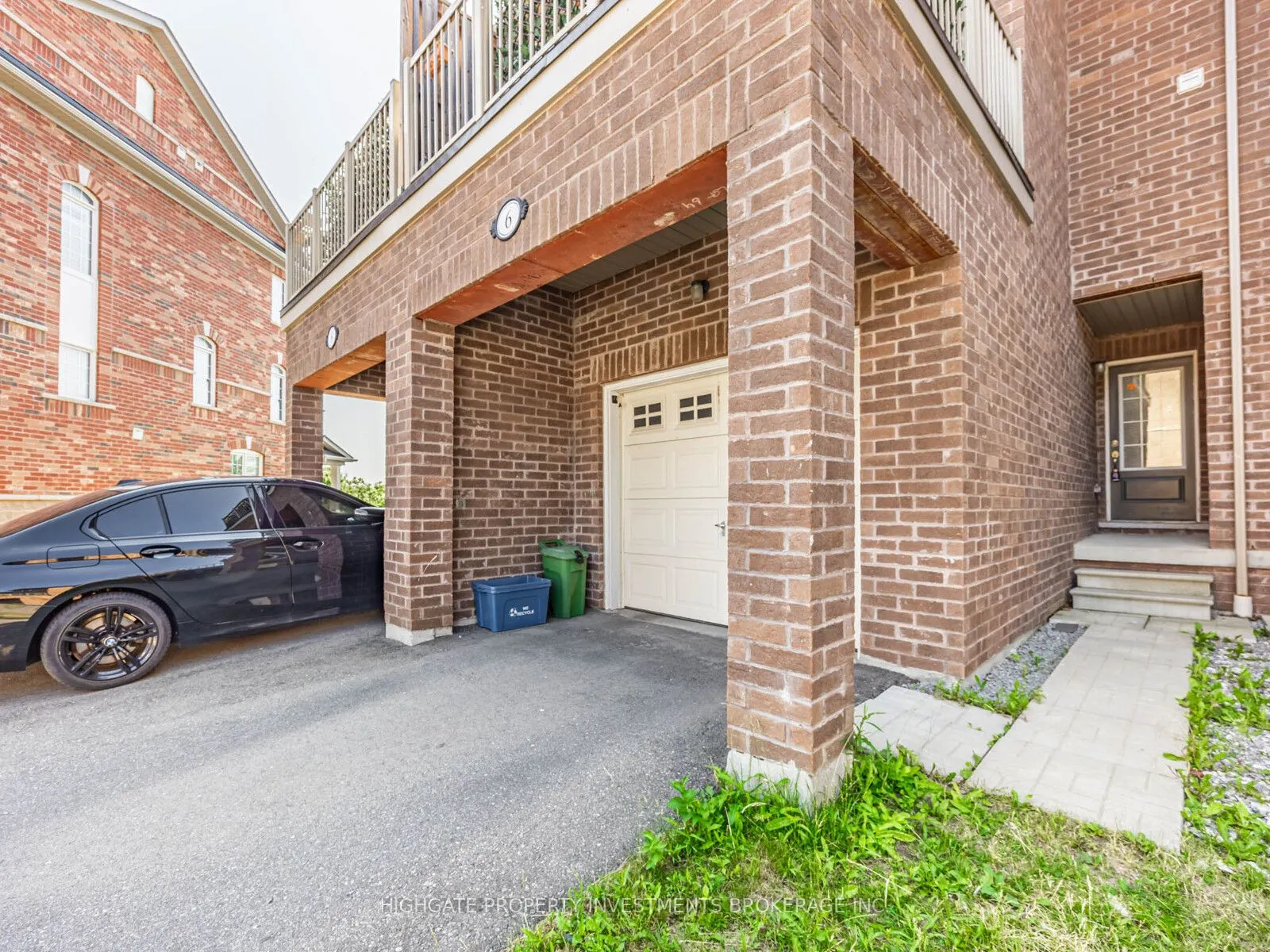 6 Harper Hill Drive #Lower