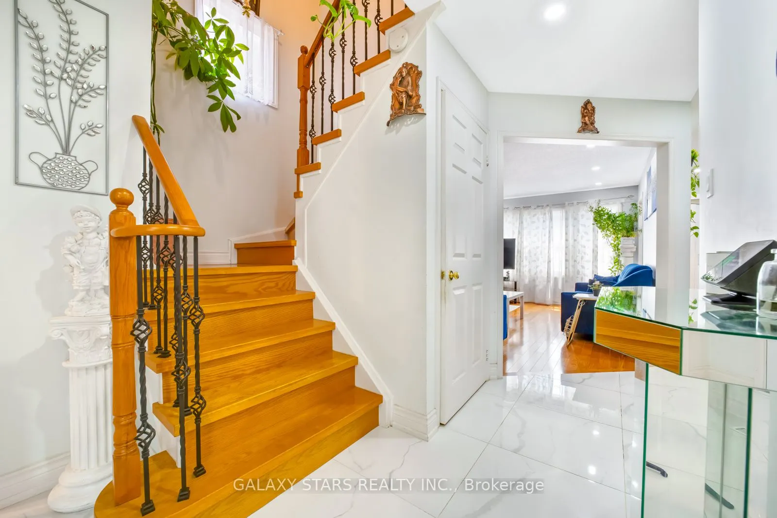 25 Fieldnest Crescent