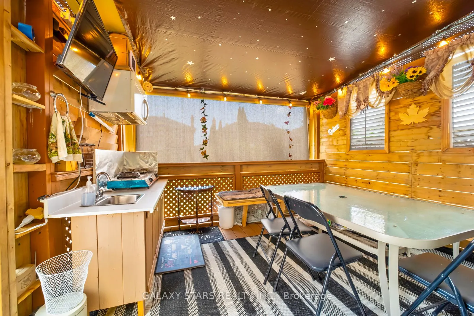 25 Fieldnest Crescent