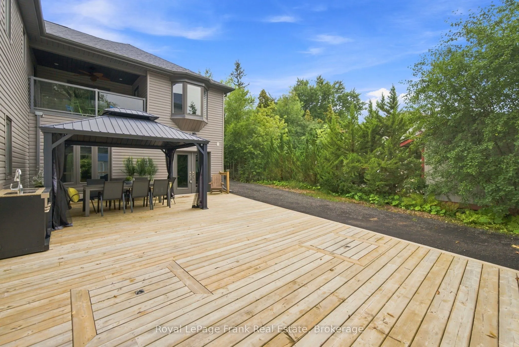 526 View Lake Road