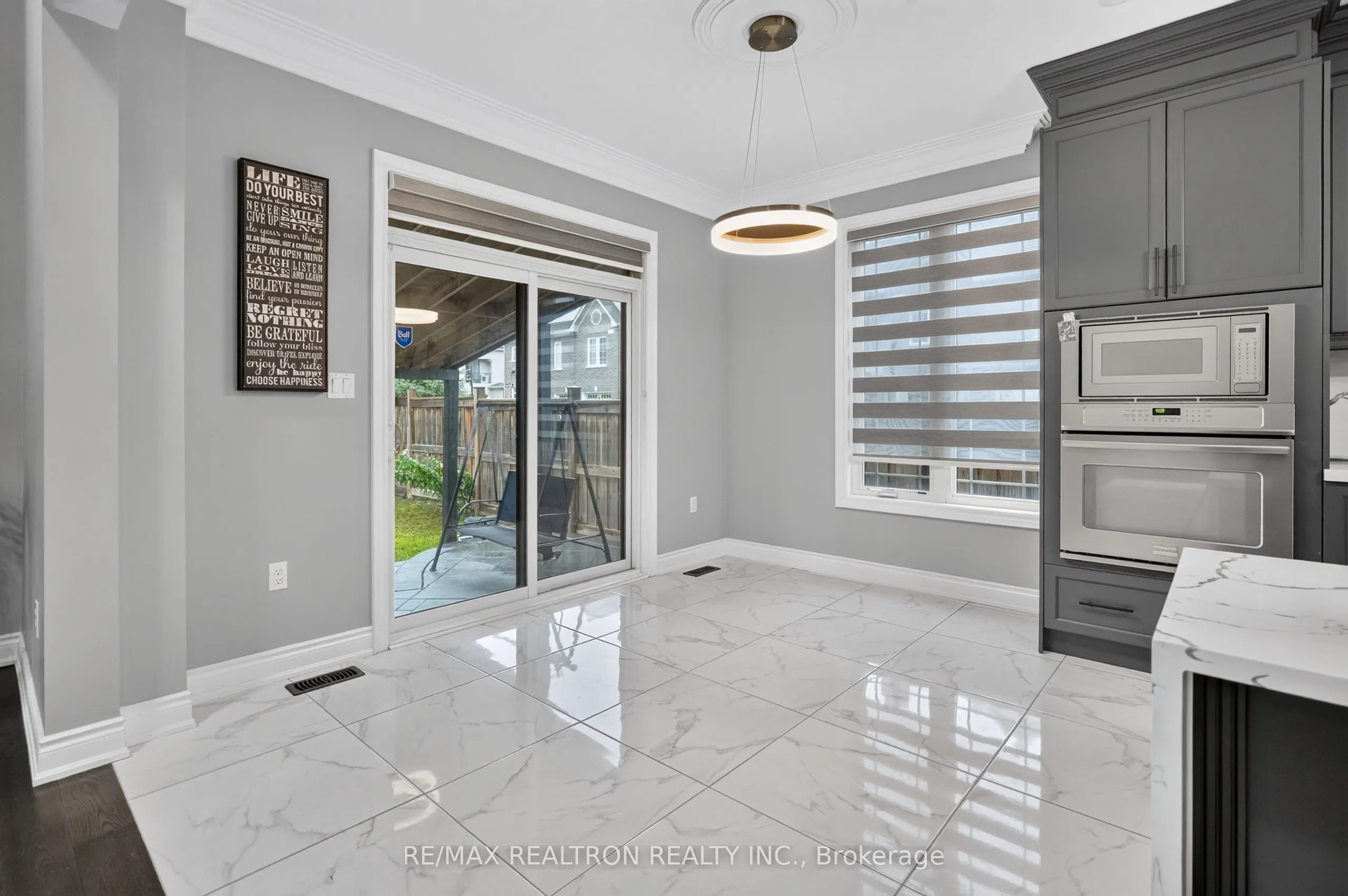 1428 Gord Vinson Avenue