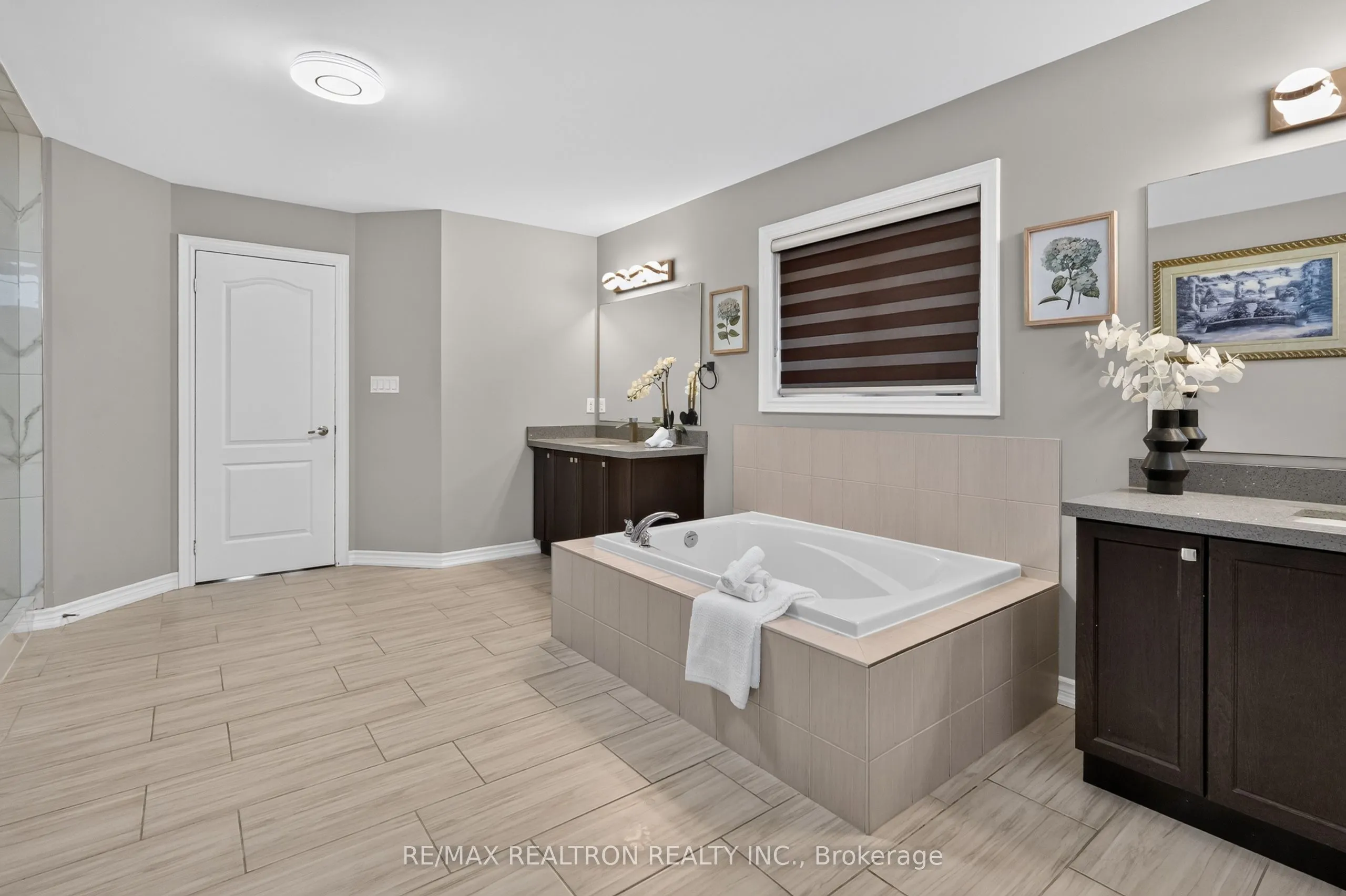 1428 Gord Vinson Avenue
