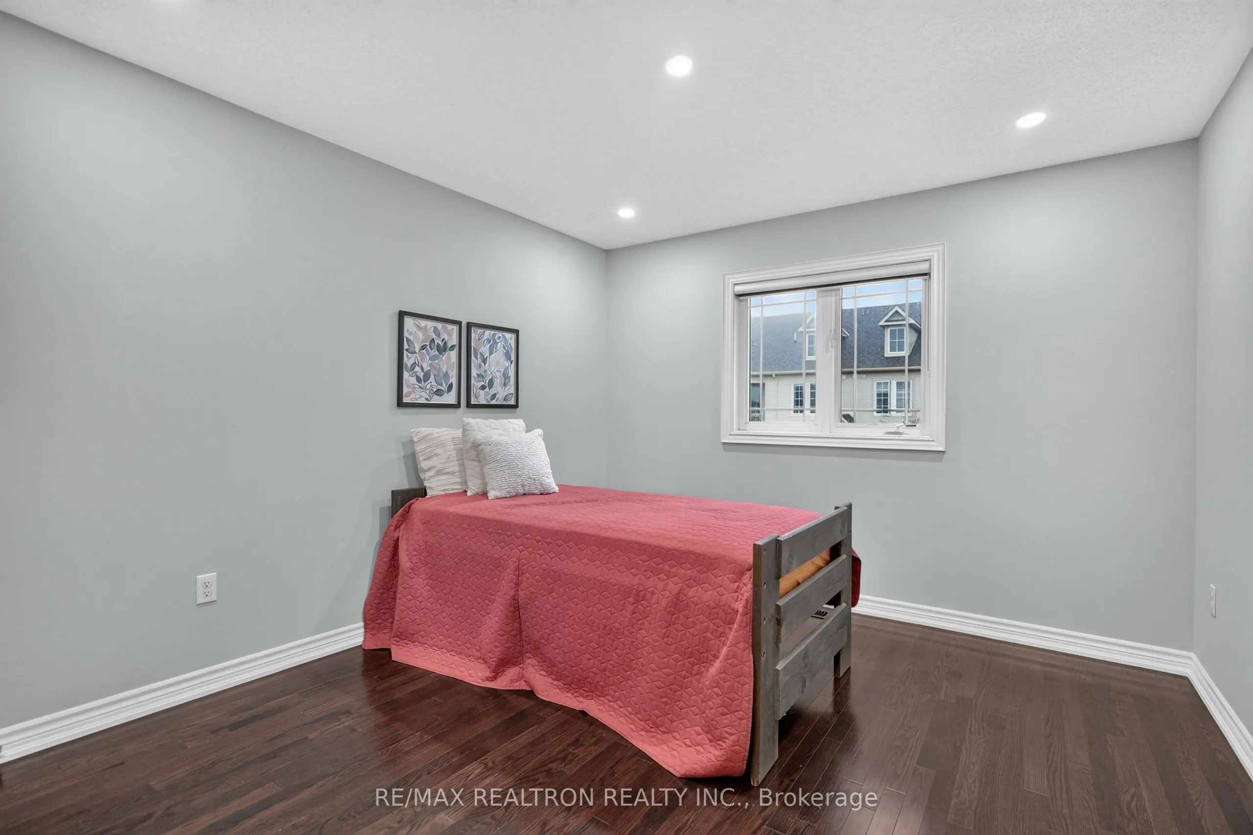 1428 Gord Vinson Avenue