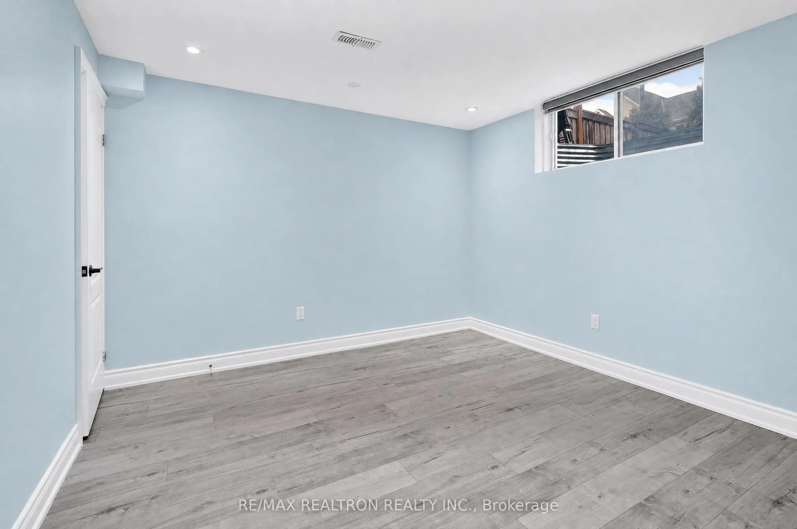 1428 Gord Vinson Avenue