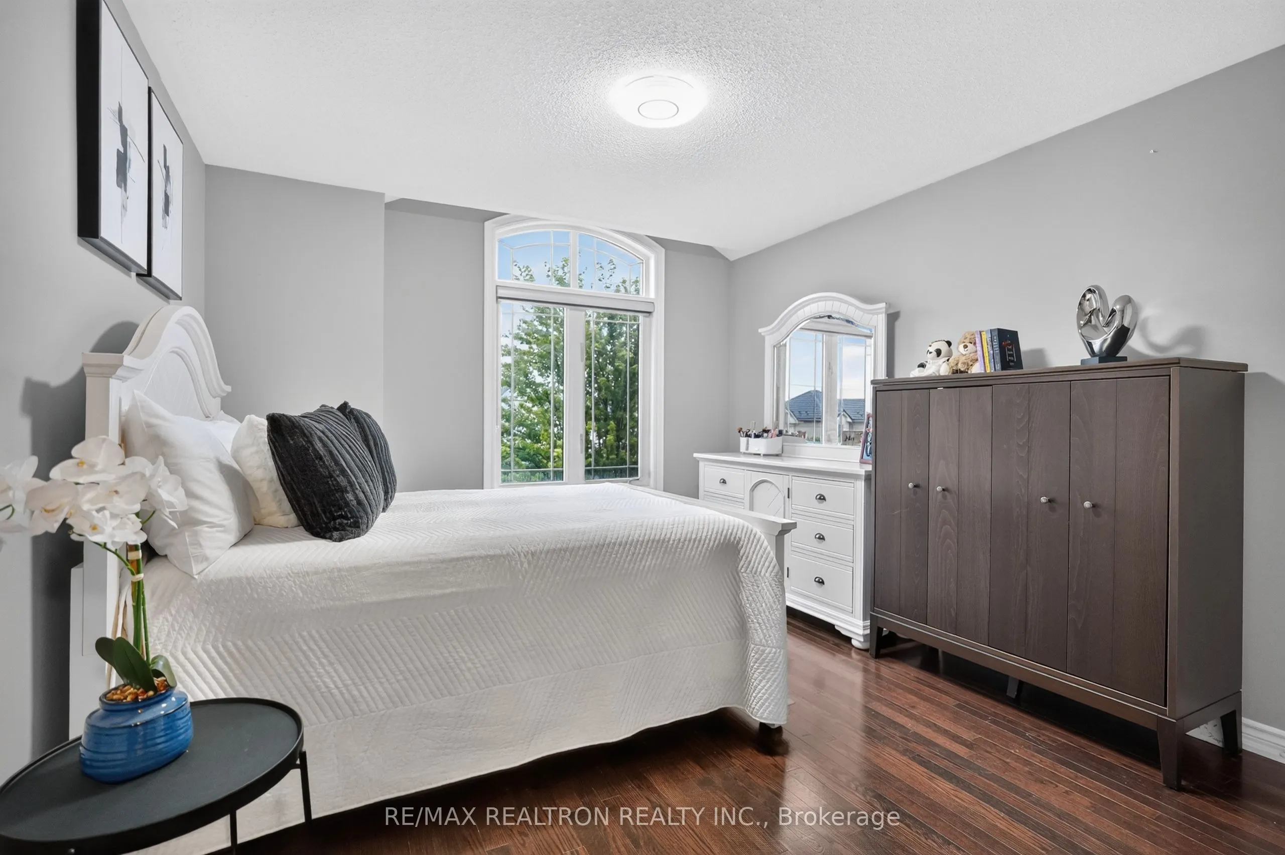1428 Gord Vinson Avenue