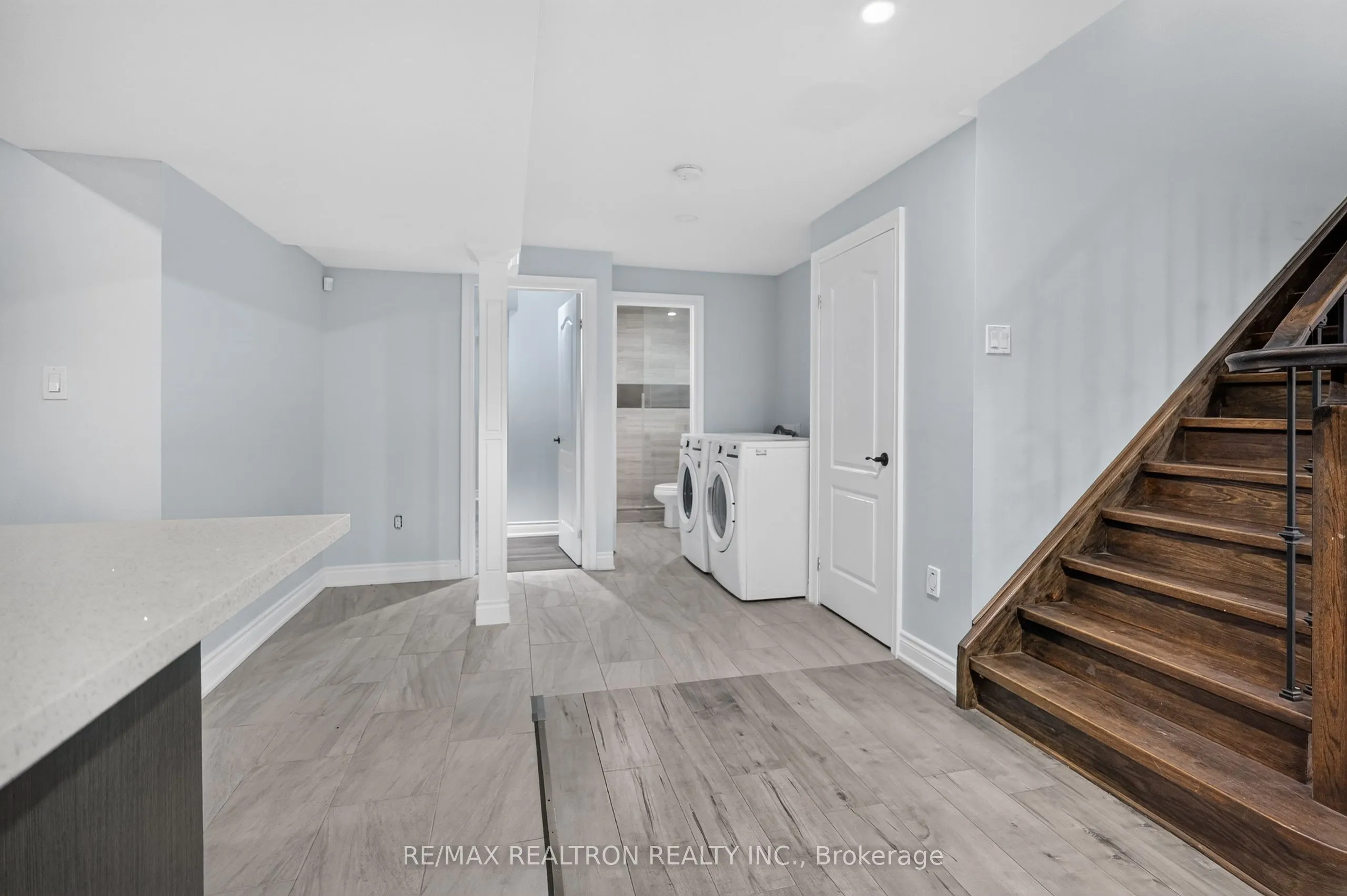1428 Gord Vinson Avenue
