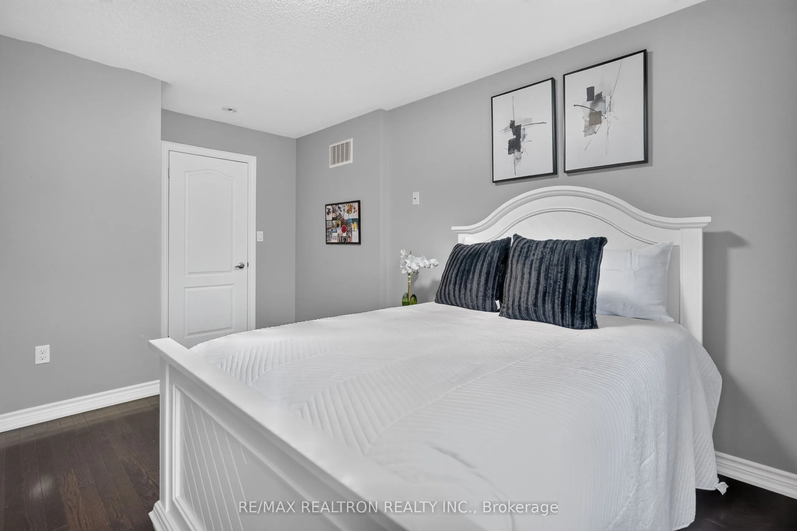 1428 Gord Vinson Avenue
