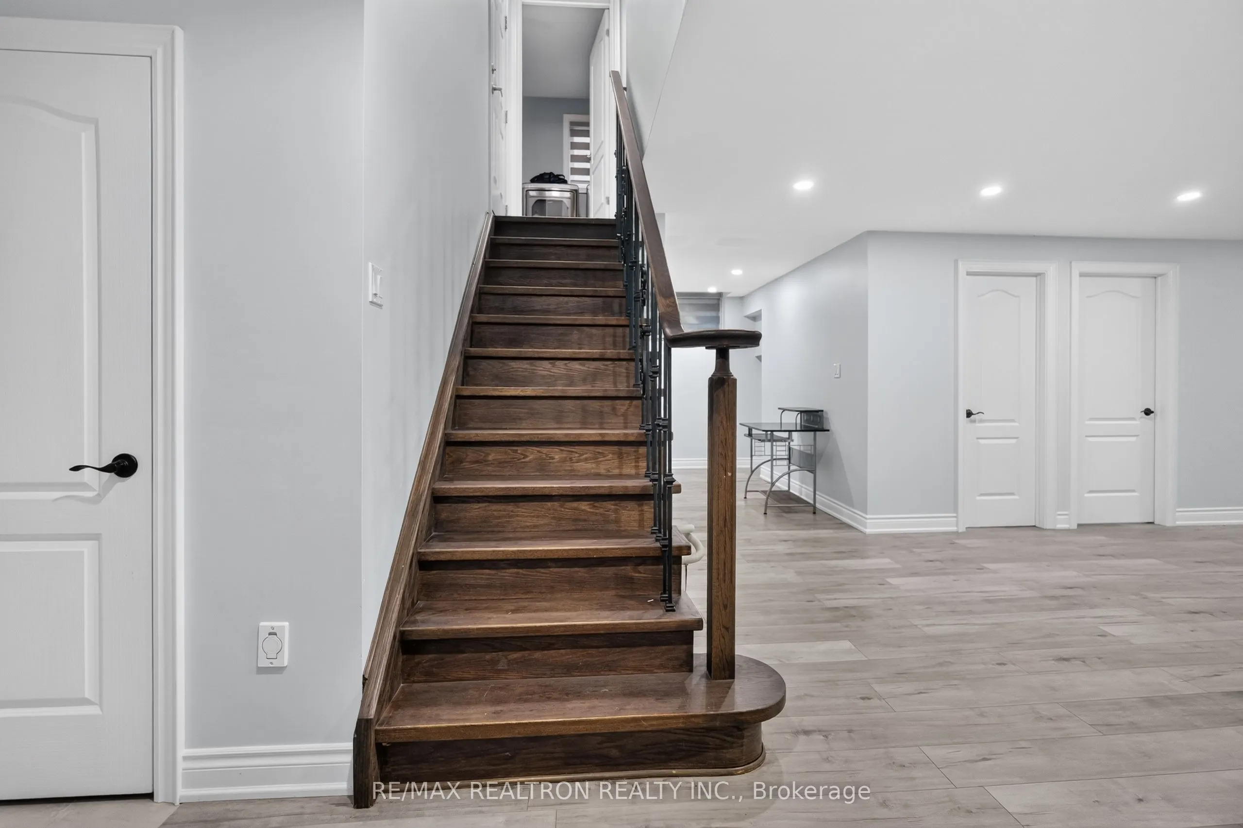 1428 Gord Vinson Avenue