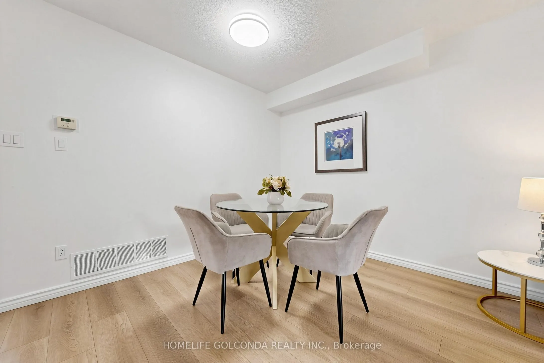 1704 Canadore Crescent
