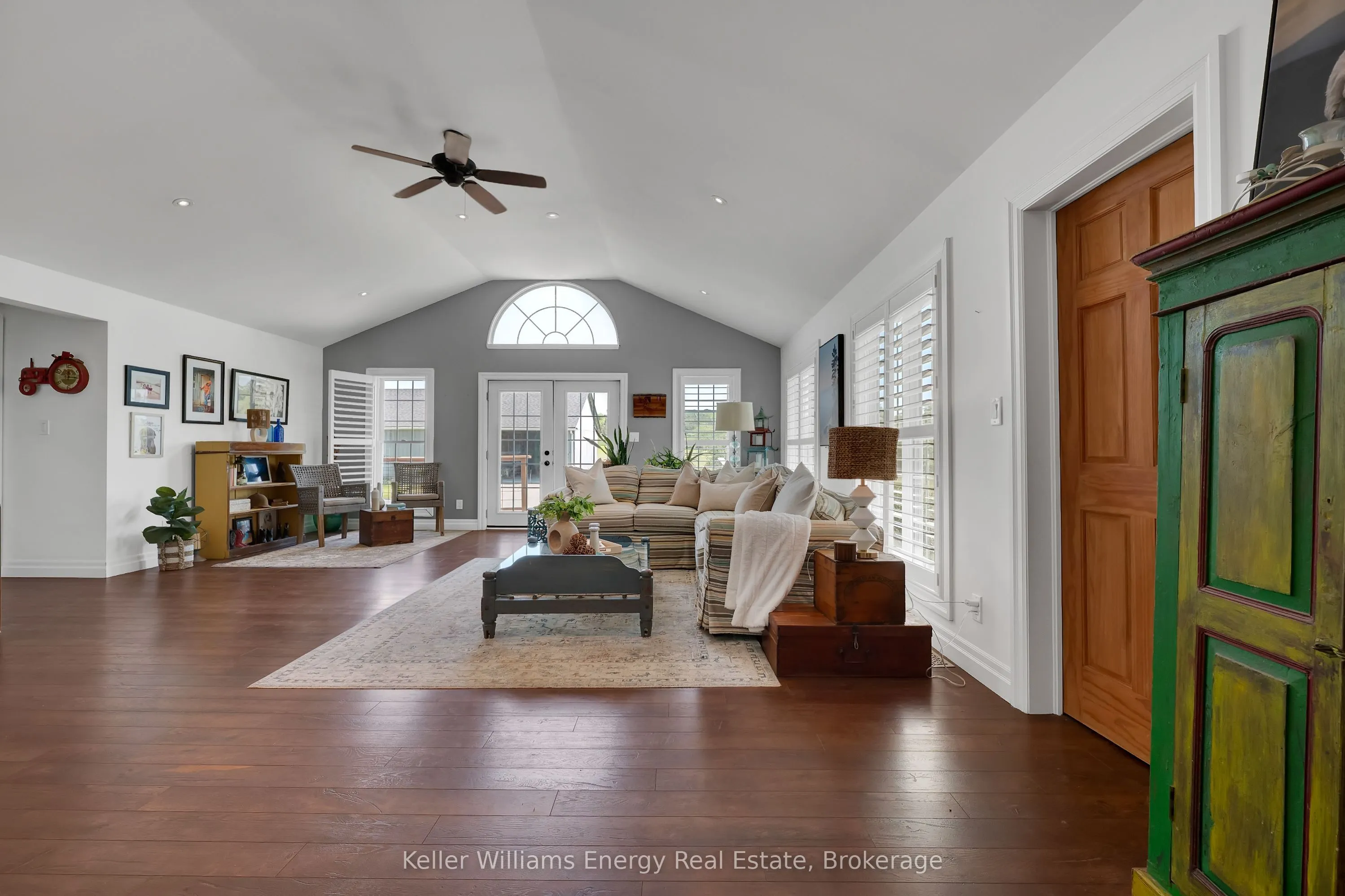 7483 Bethesda Road