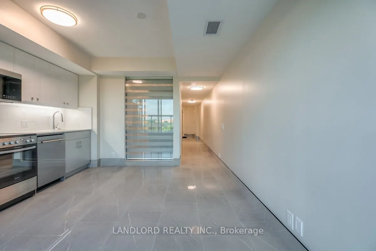 2 Manderley Drive #704