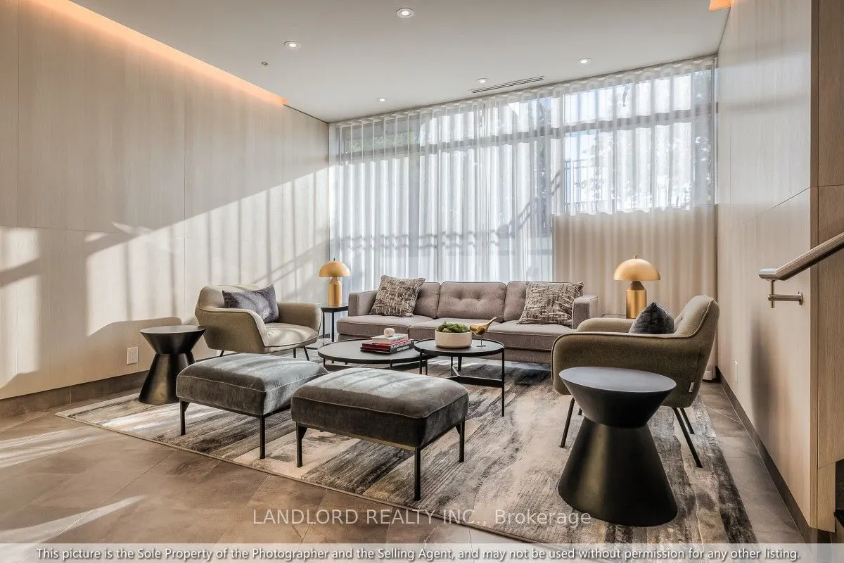2 Manderley Drive #704