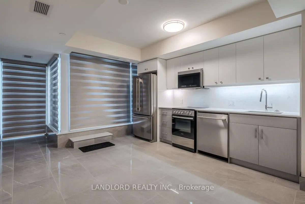 2 Manderley Drive #704