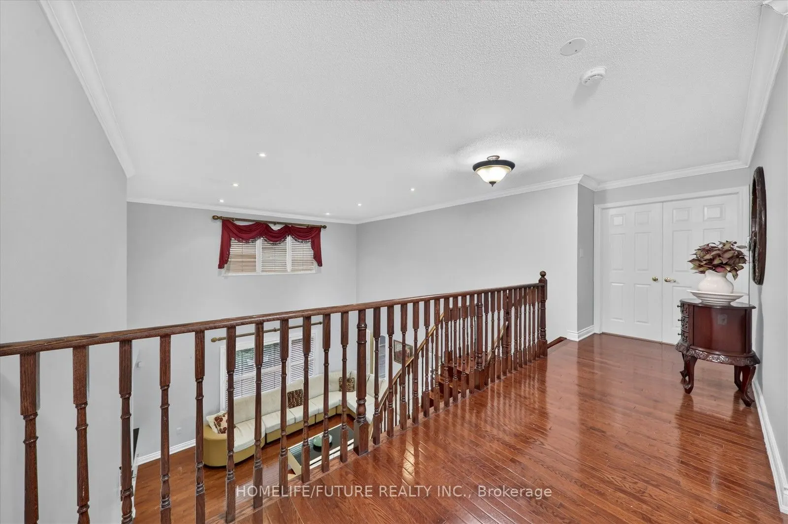 6 Dolby Crescent