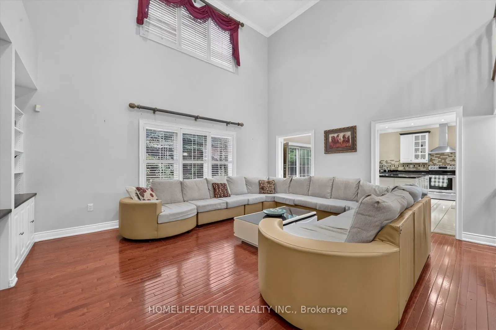6 Dolby Crescent