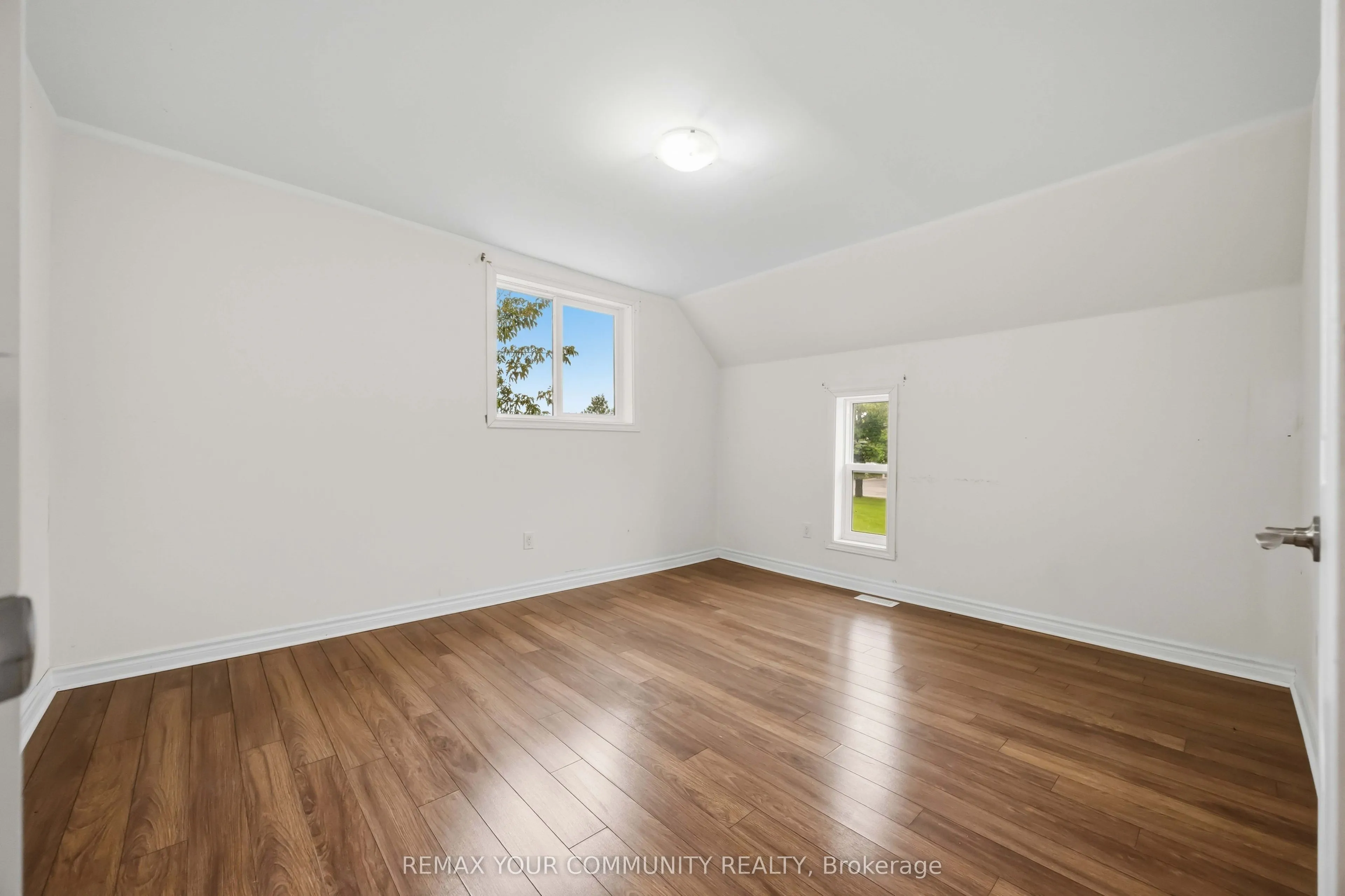 4973 Old Brock Road