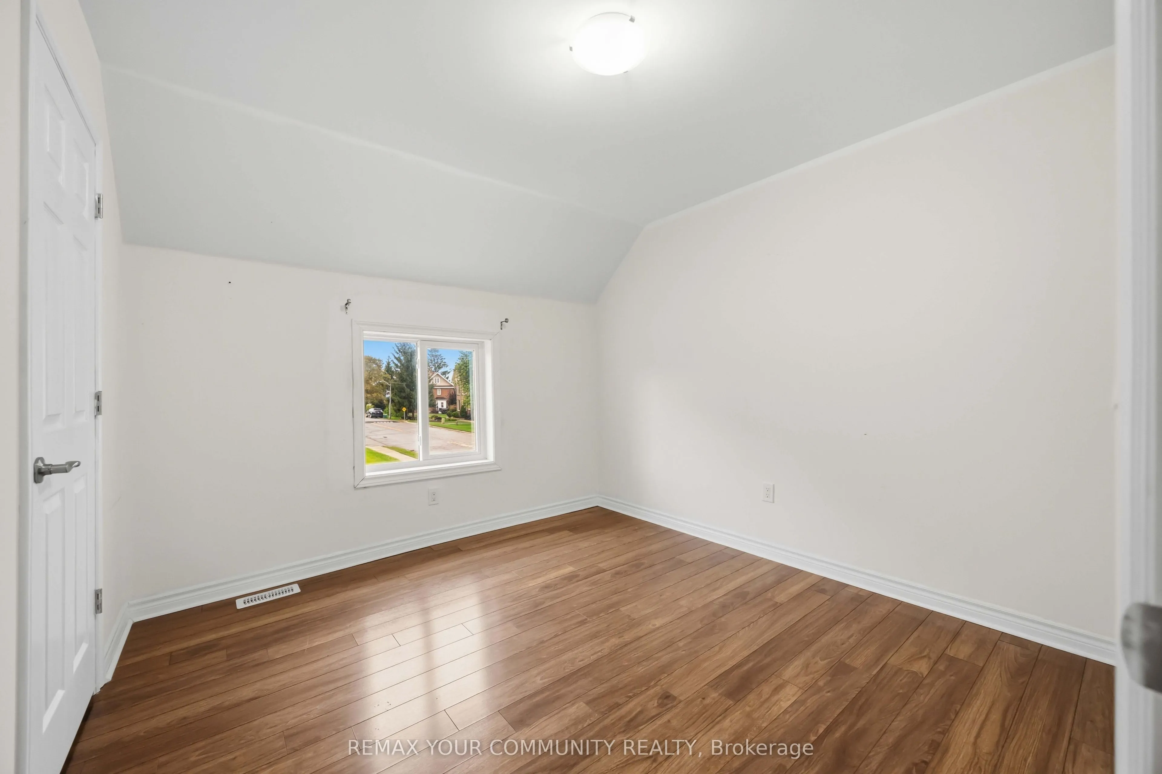 4973 Old Brock Road