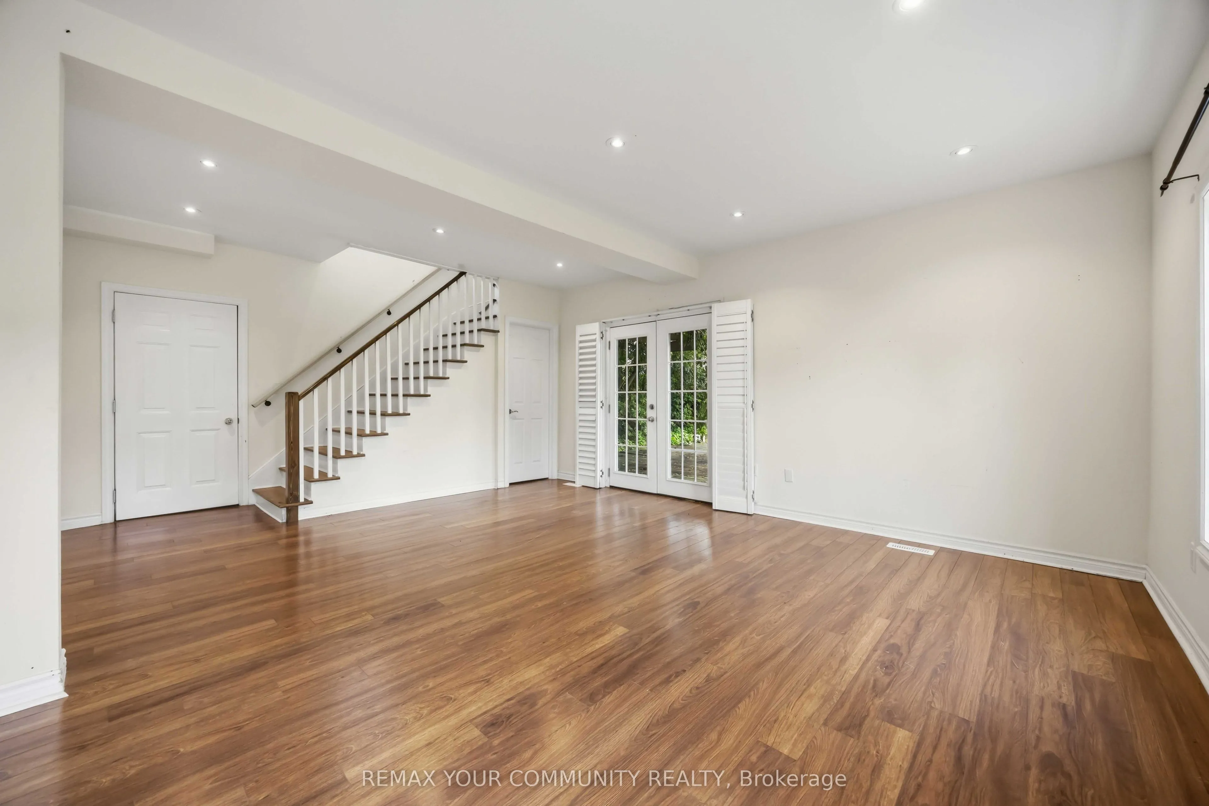 4973 Old Brock Road