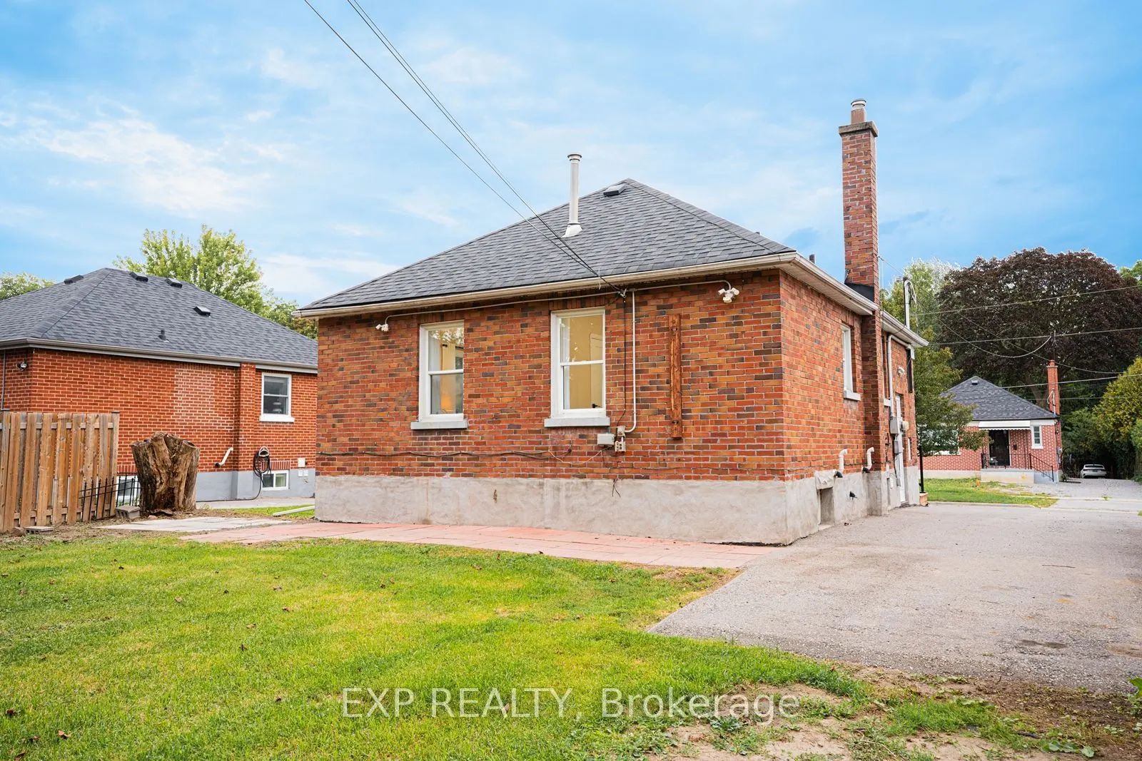 858 Grierson Street