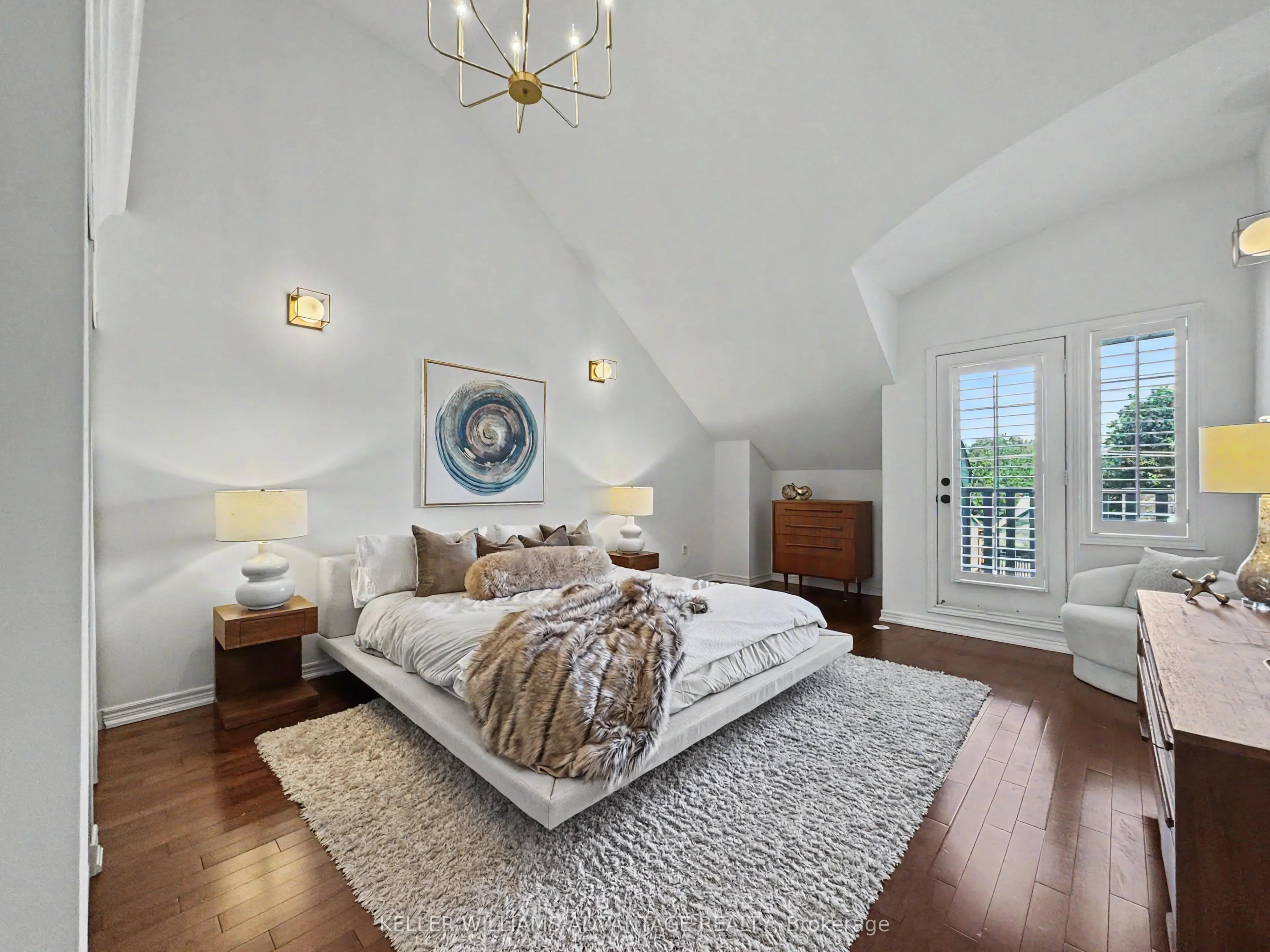 78 Woodbine Avenue