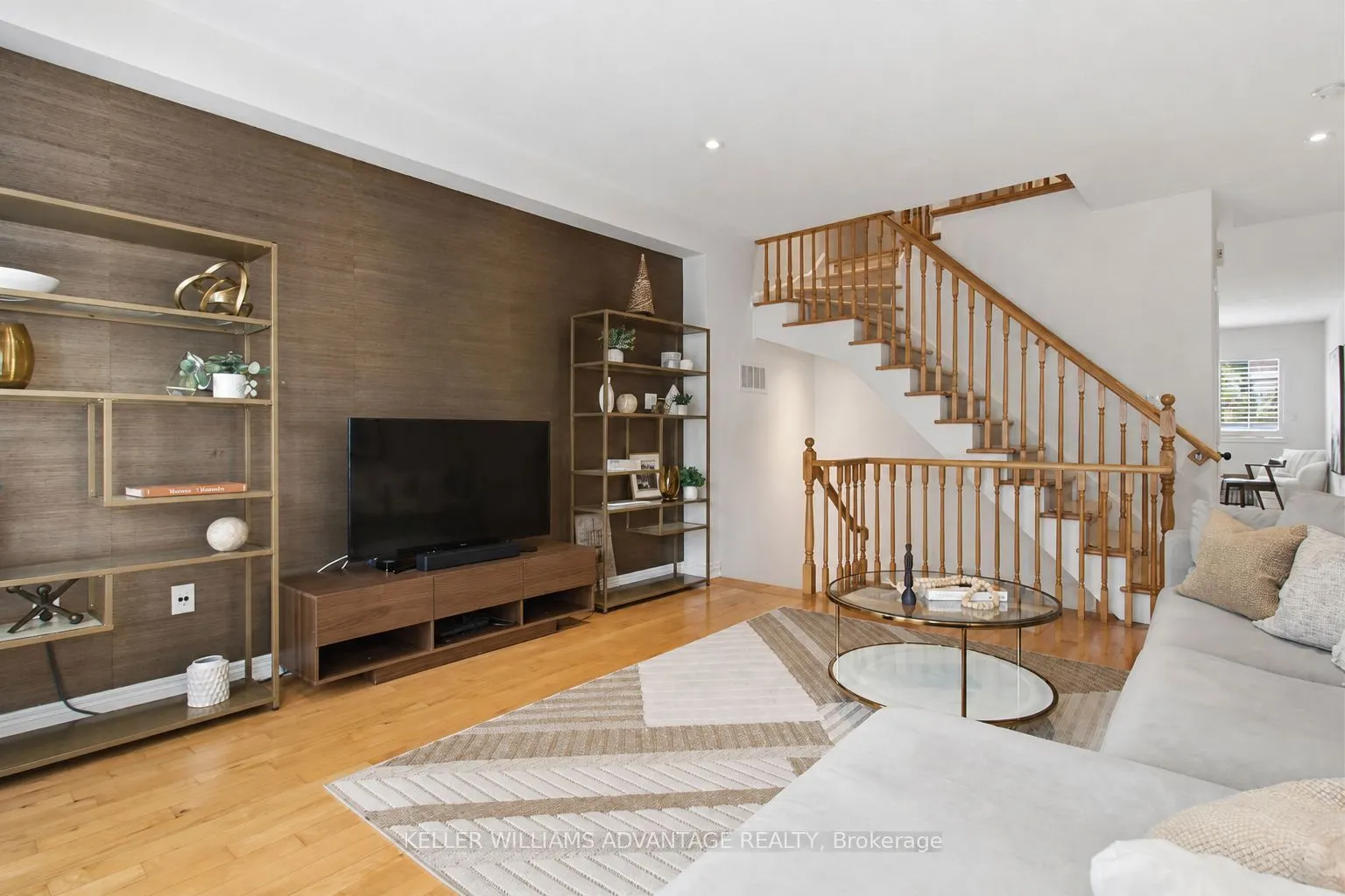78 Woodbine Avenue