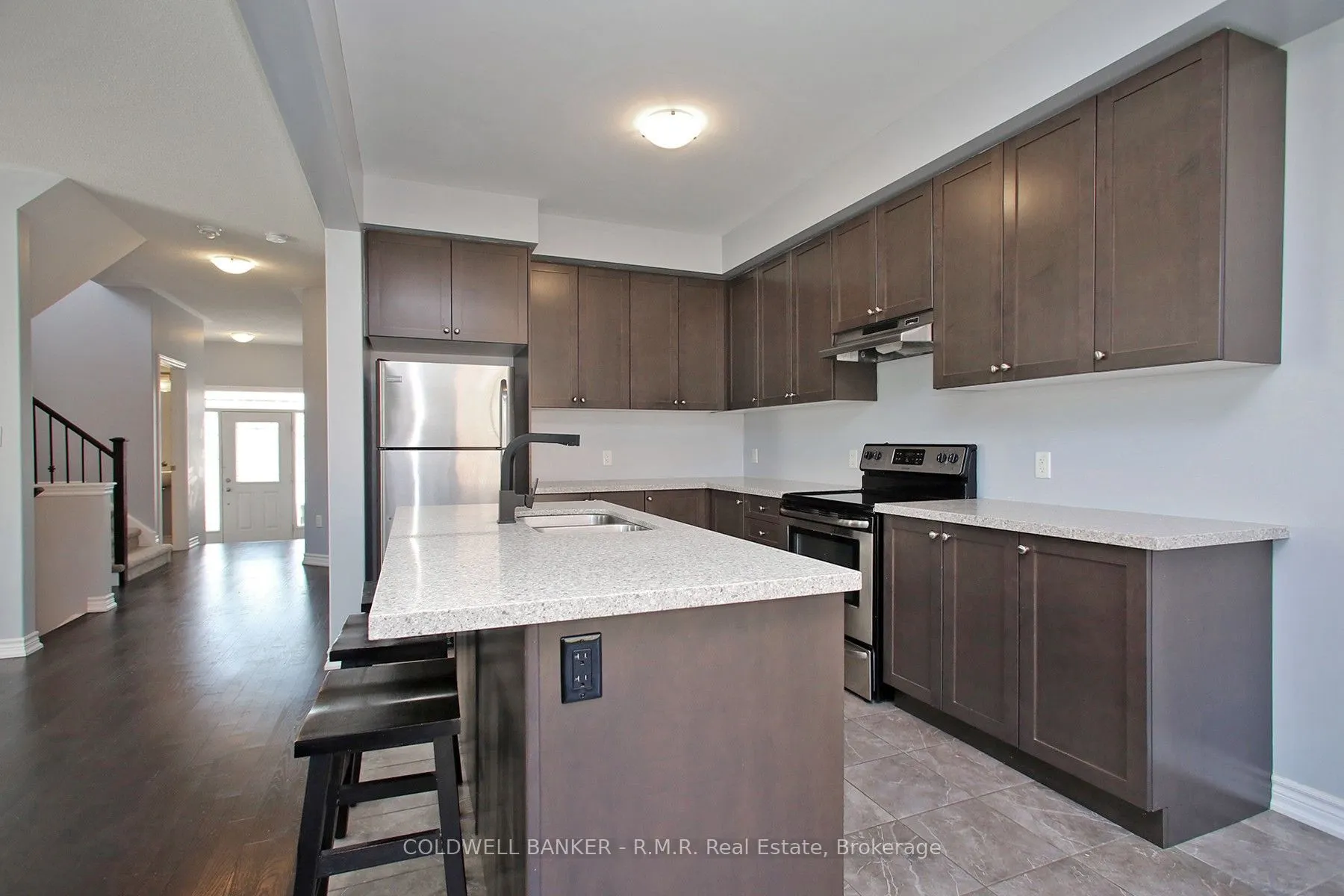 30 Moses Crescent