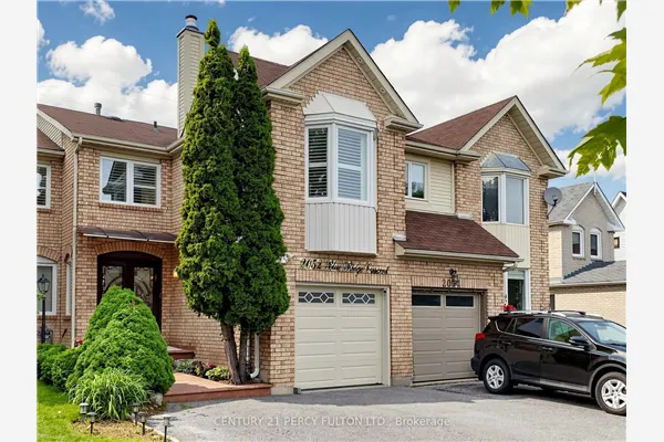 2052 Blue Ridge Crescent