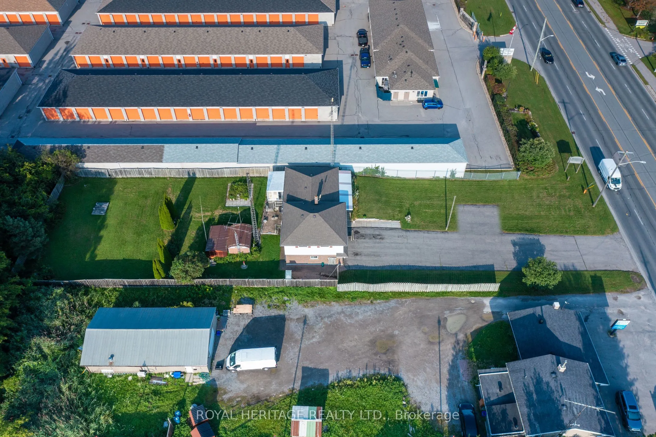 1000 Taunton Road E