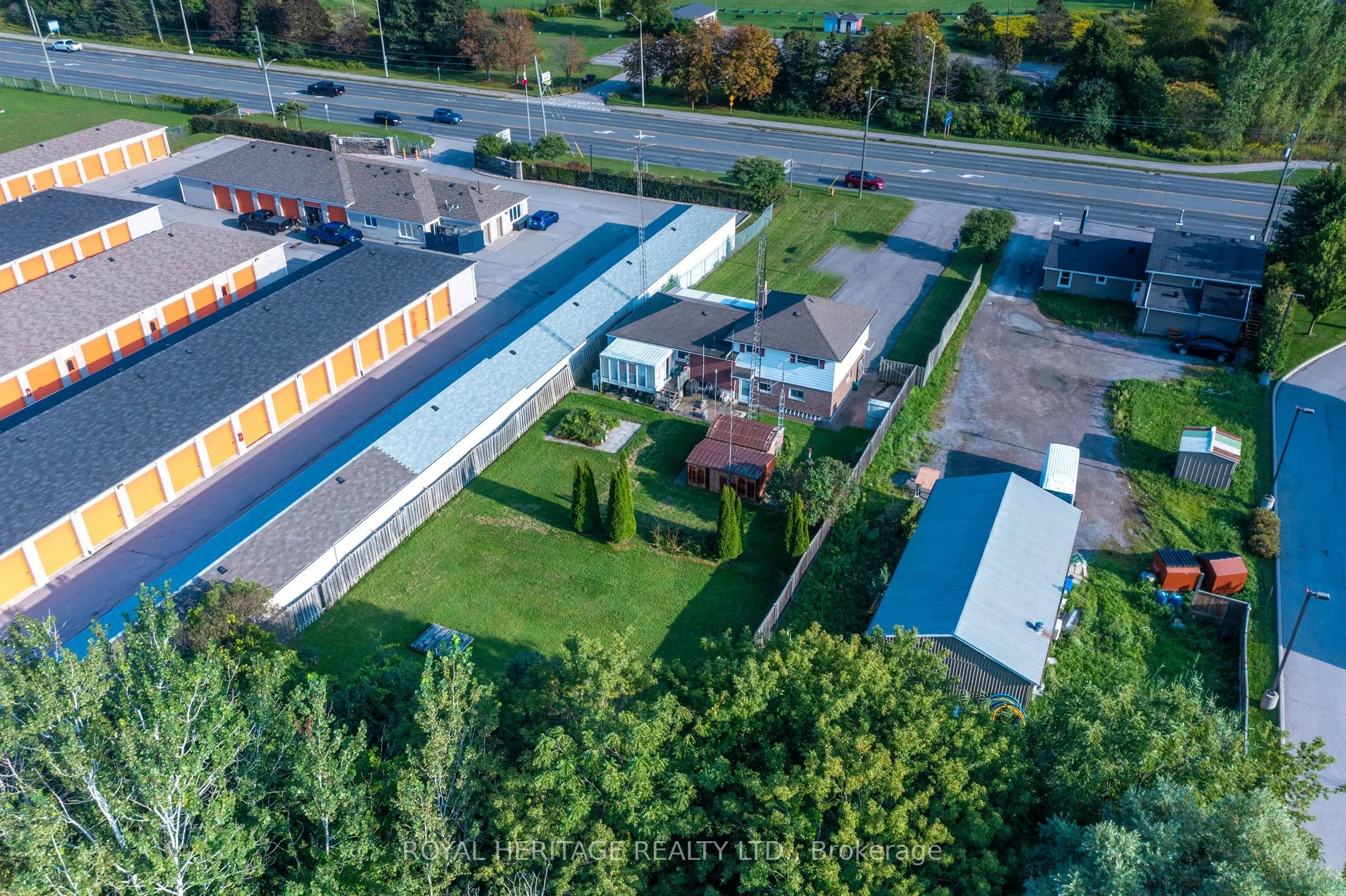 1000 Taunton Road E