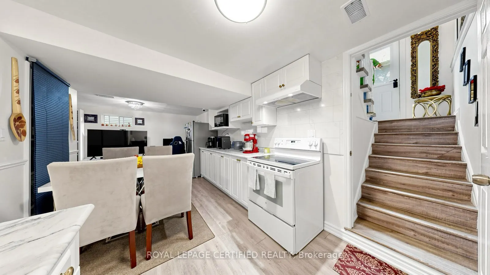 922A Danforth Road