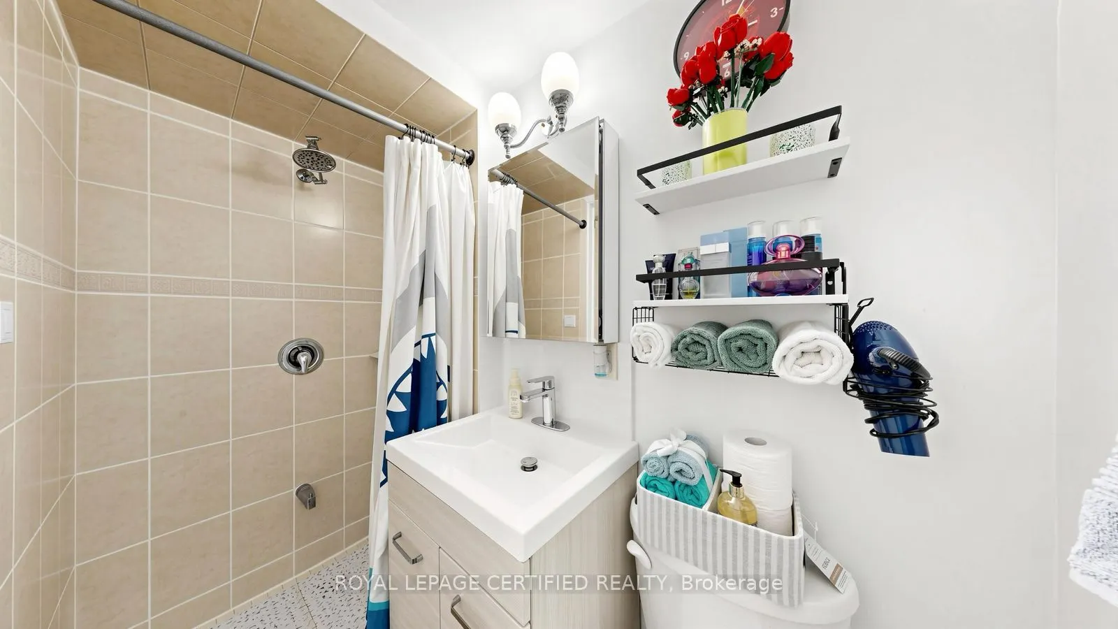 922A Danforth Road