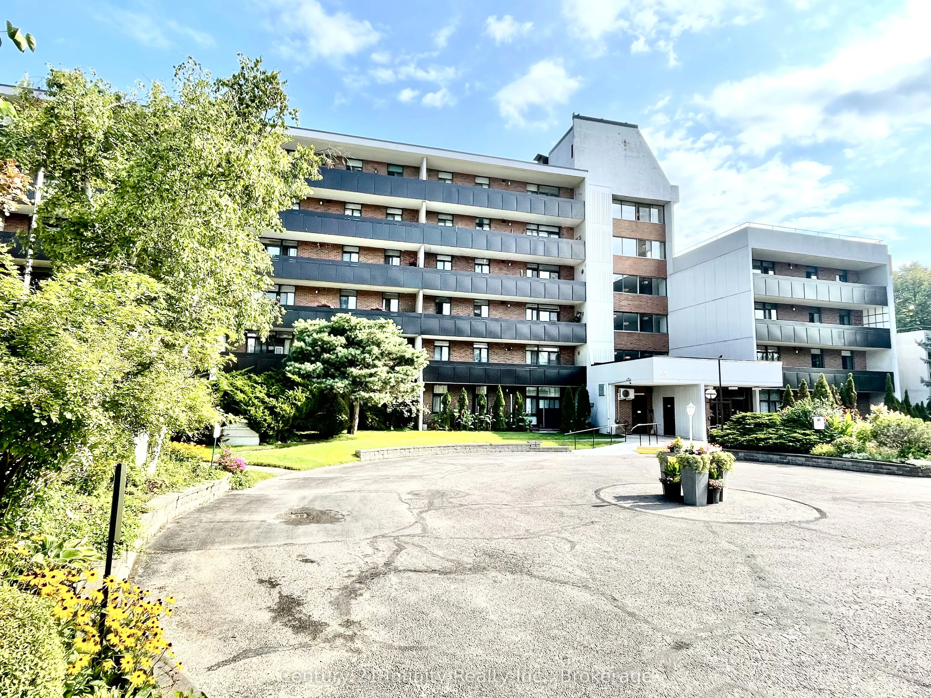 50 Old Kingston Road #5-606