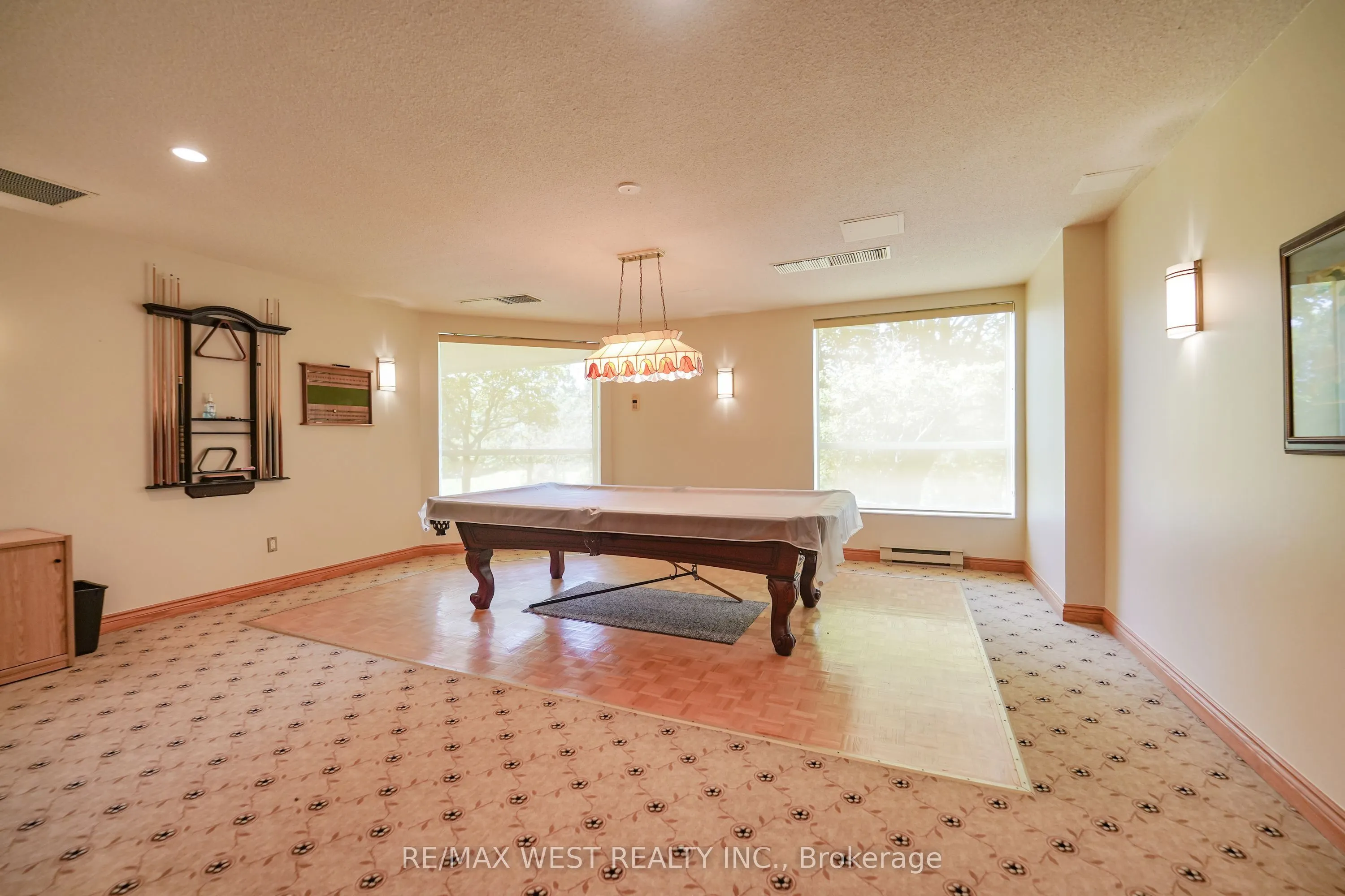 700 Wilson Road N #305