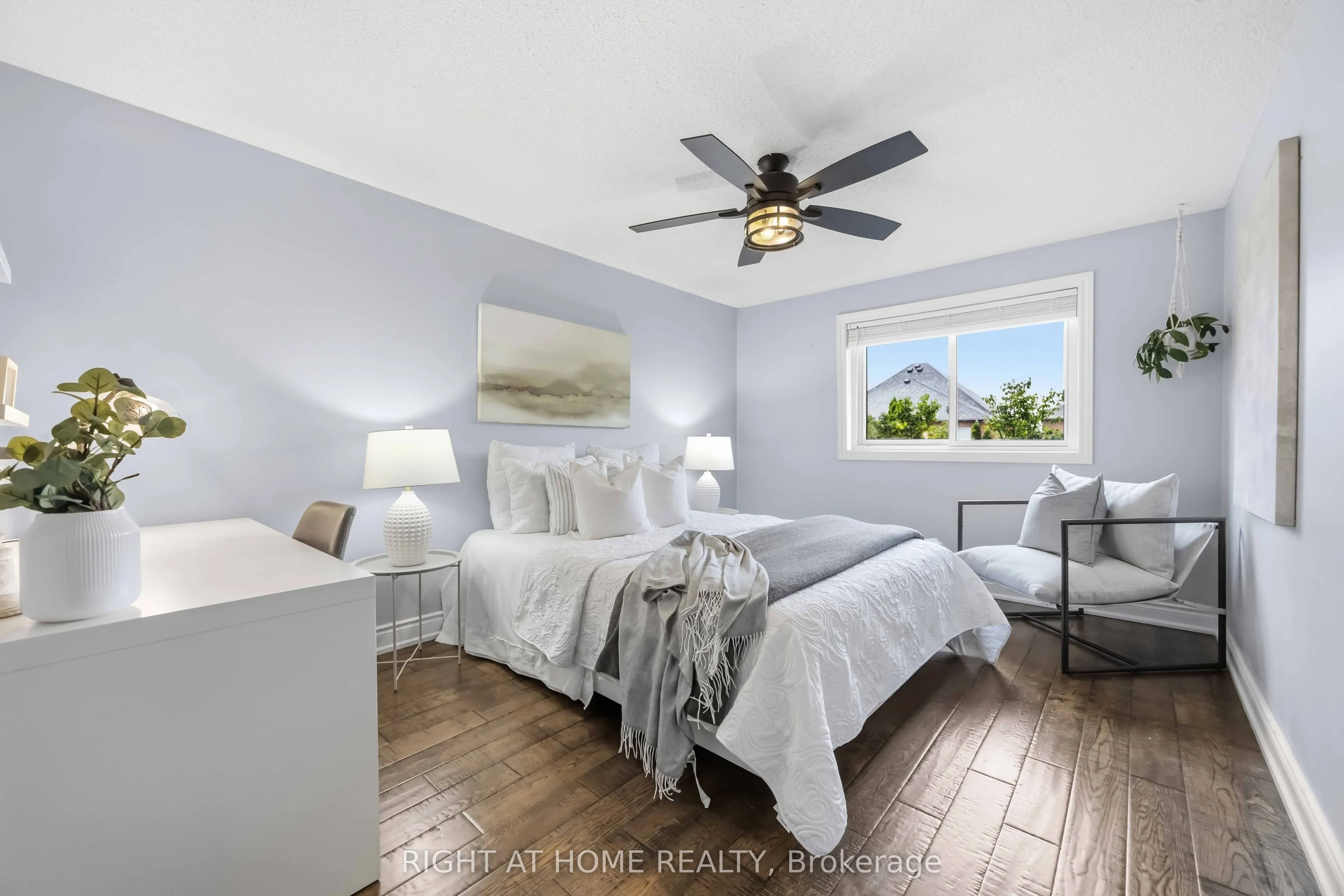 57 Morning Glory Crescent