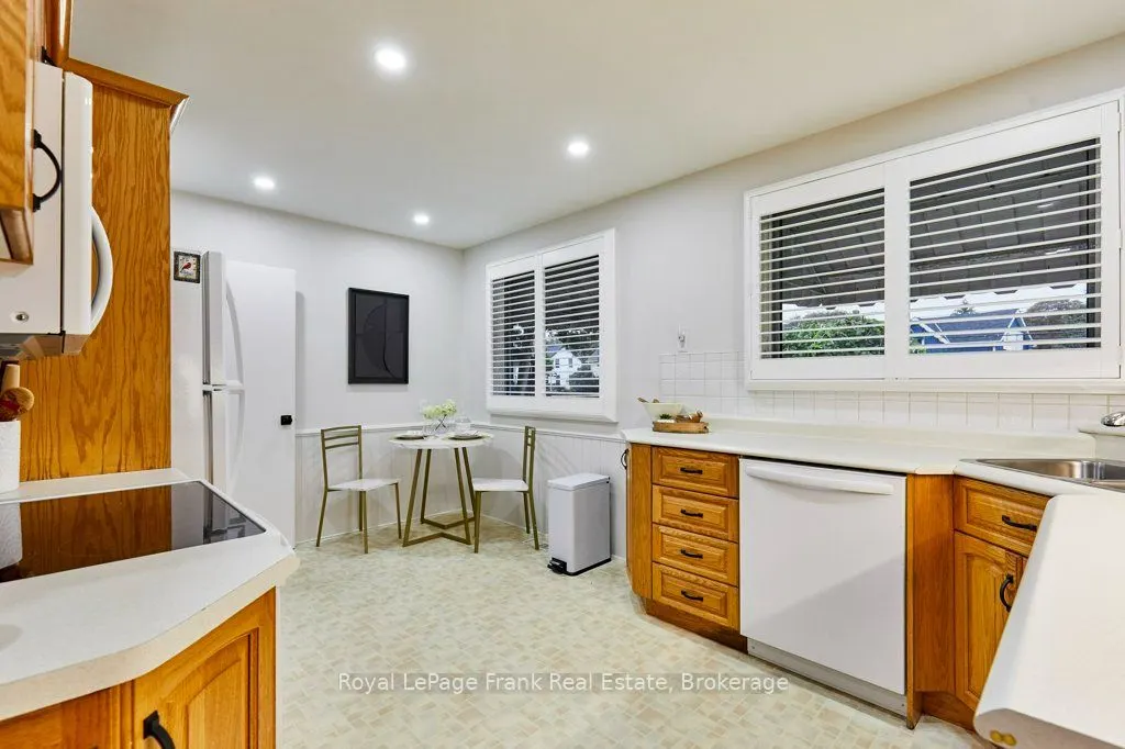 15111 Simcoe Street