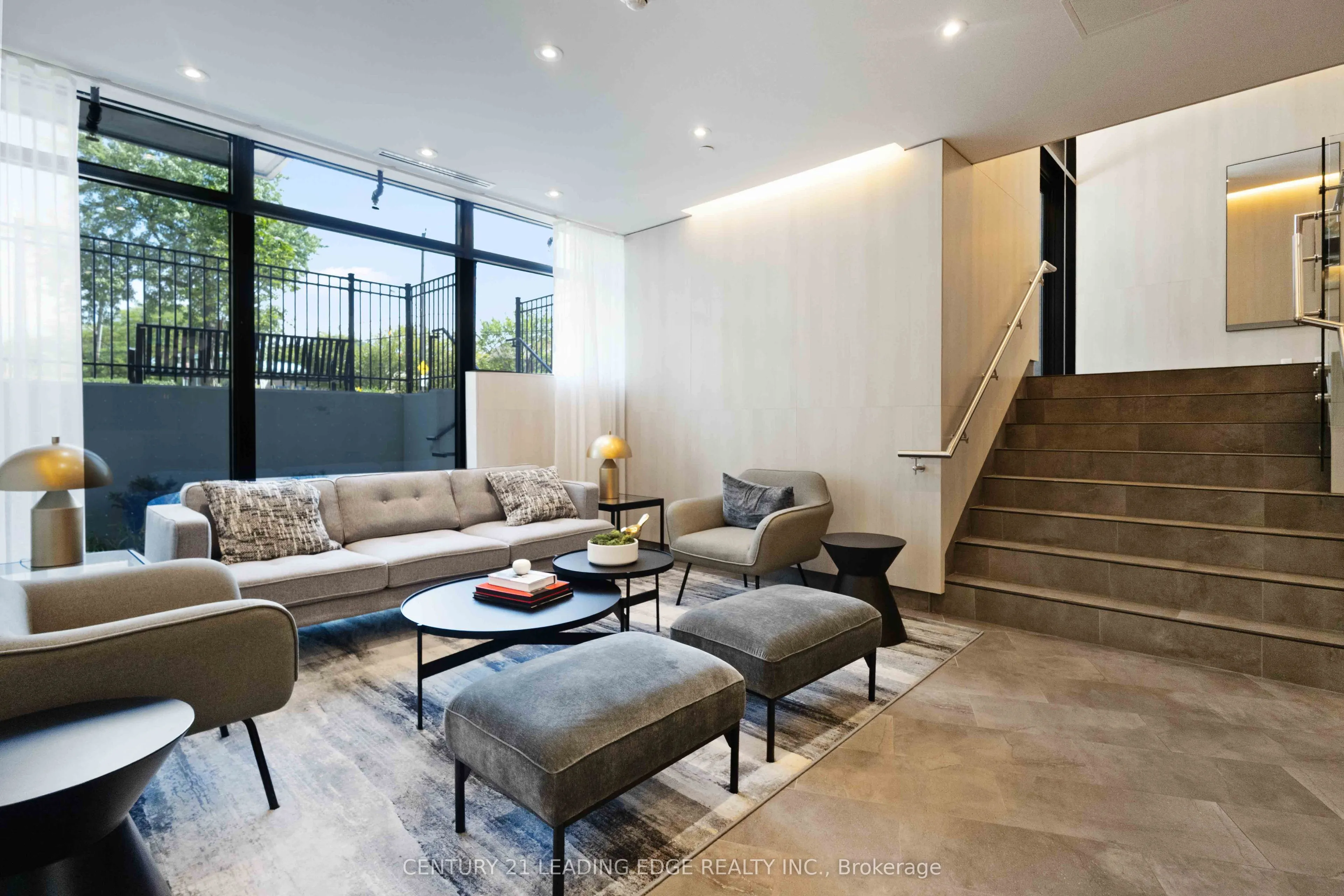 2 Manderley Drive #812
